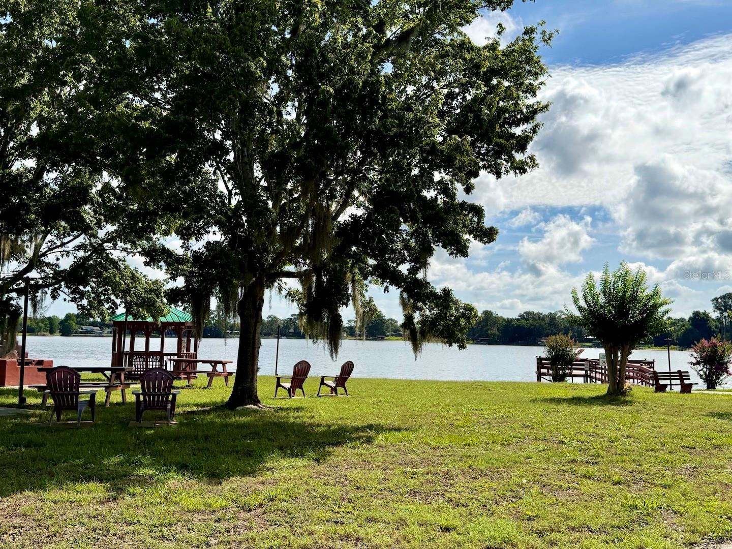 LAKE KATHRYN VILLAGE - Residential