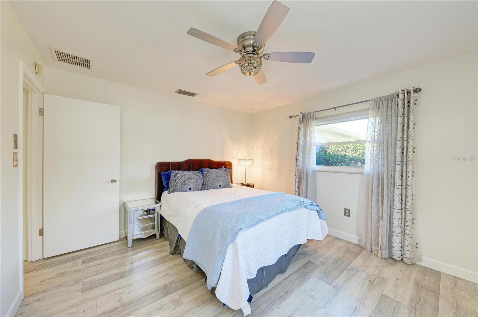 VILLAGE GREEN CLUB ESTATES - Residential