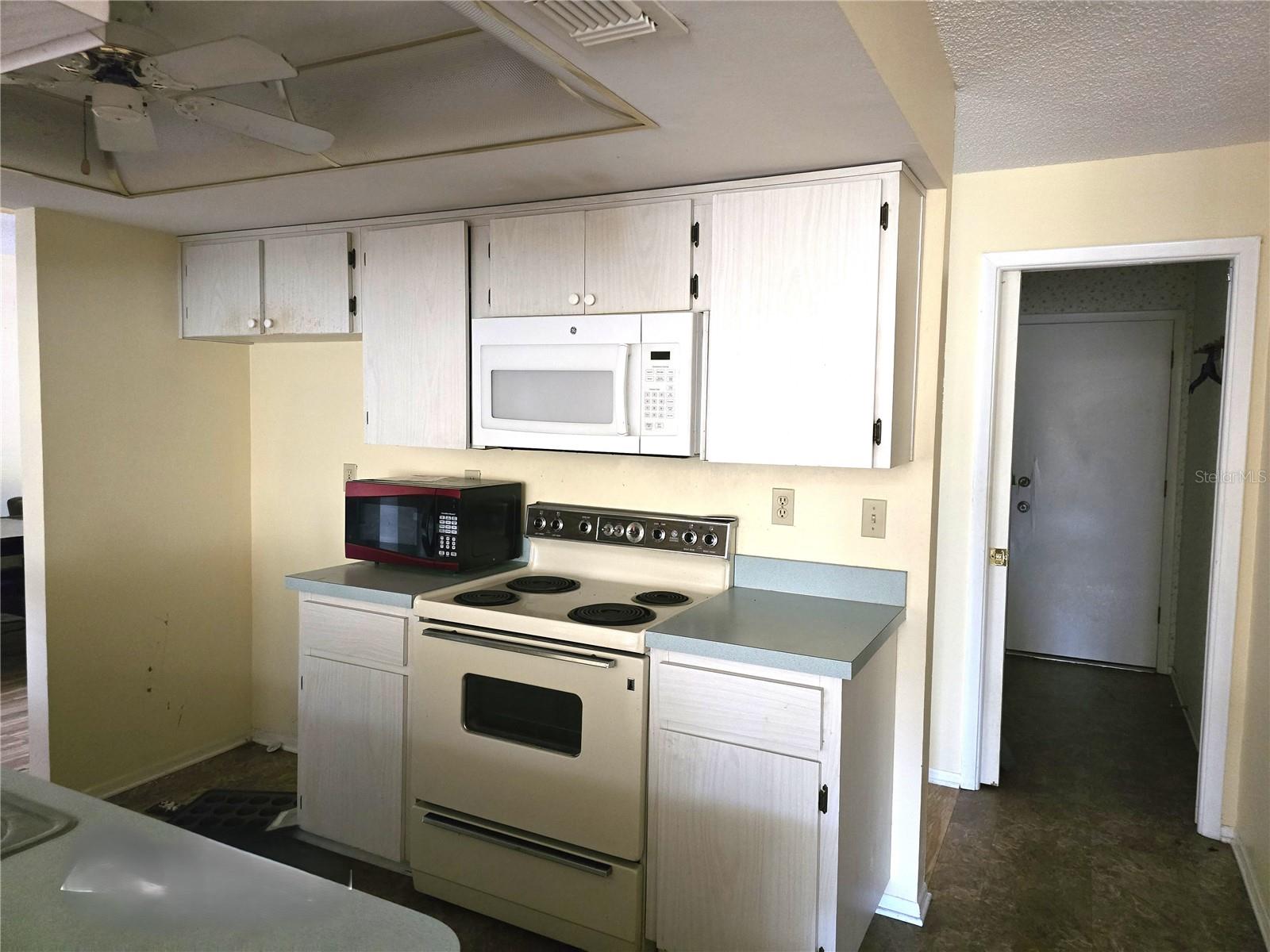 SAN CLEMENTE VILLAGE - Residential