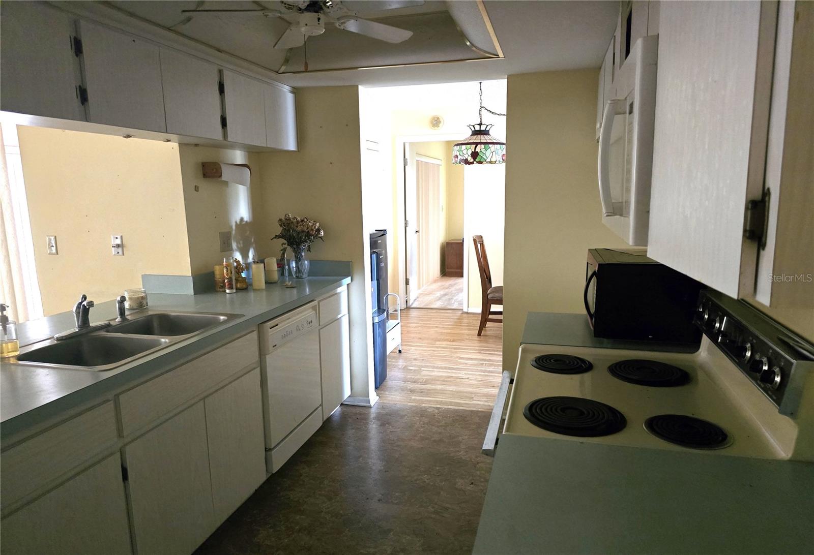 SAN CLEMENTE VILLAGE - Residential