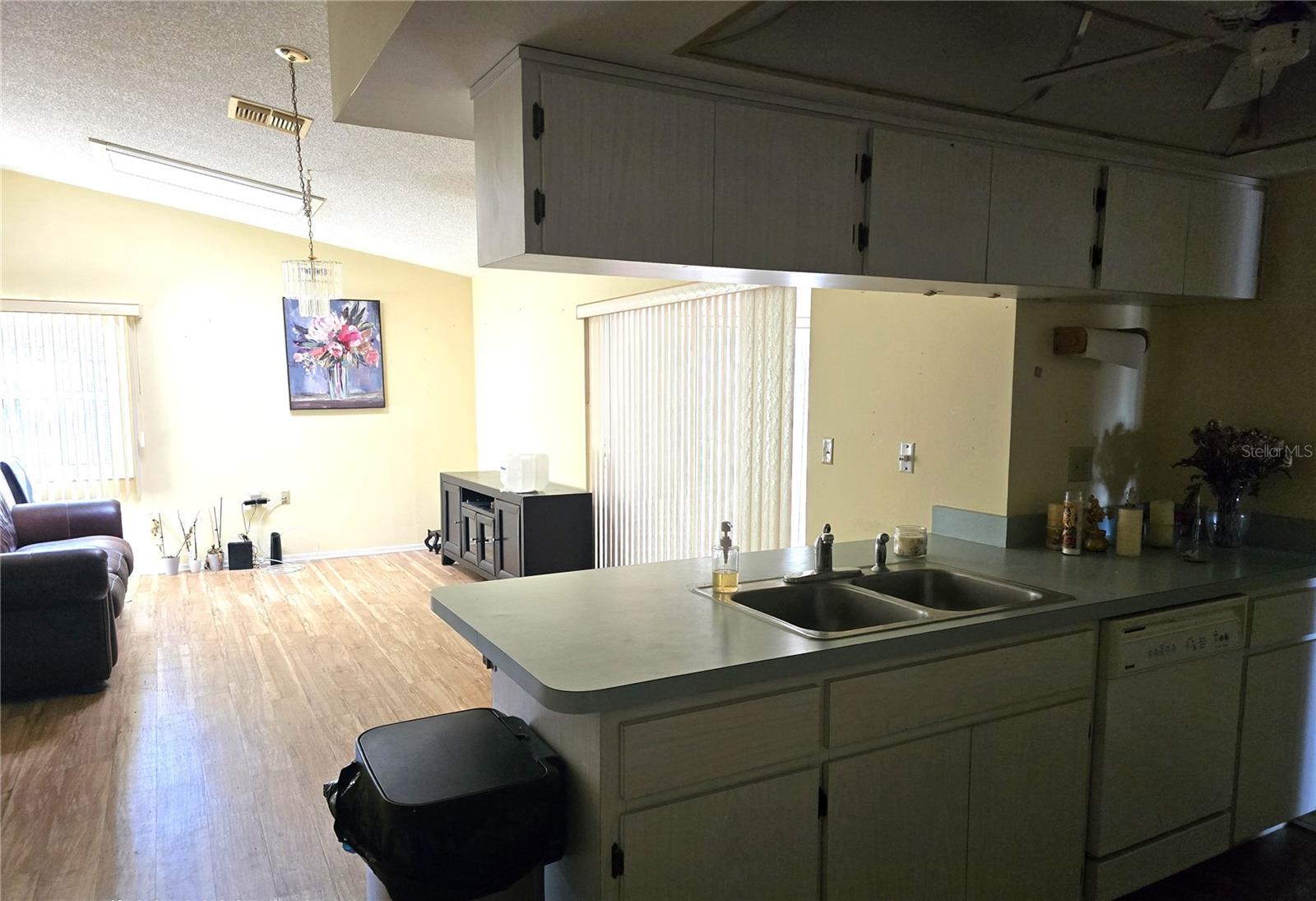 SAN CLEMENTE VILLAGE - Residential