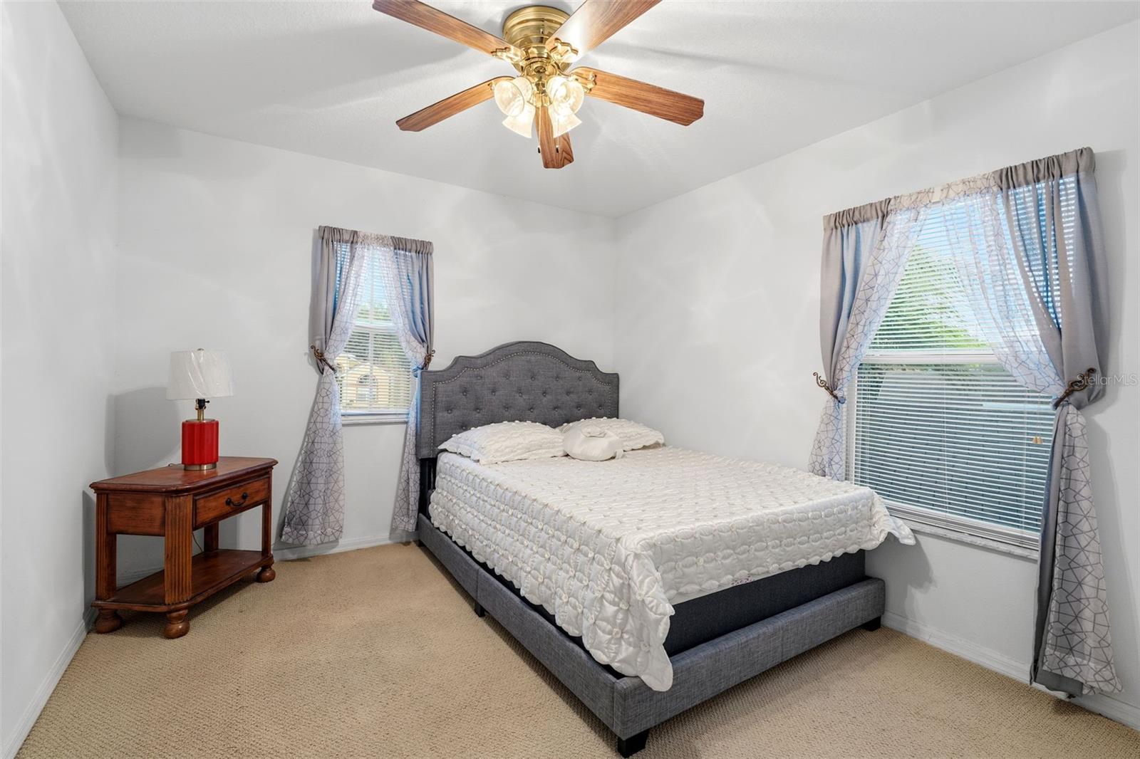 SUNRISE LAKES PH I SUB - Residential