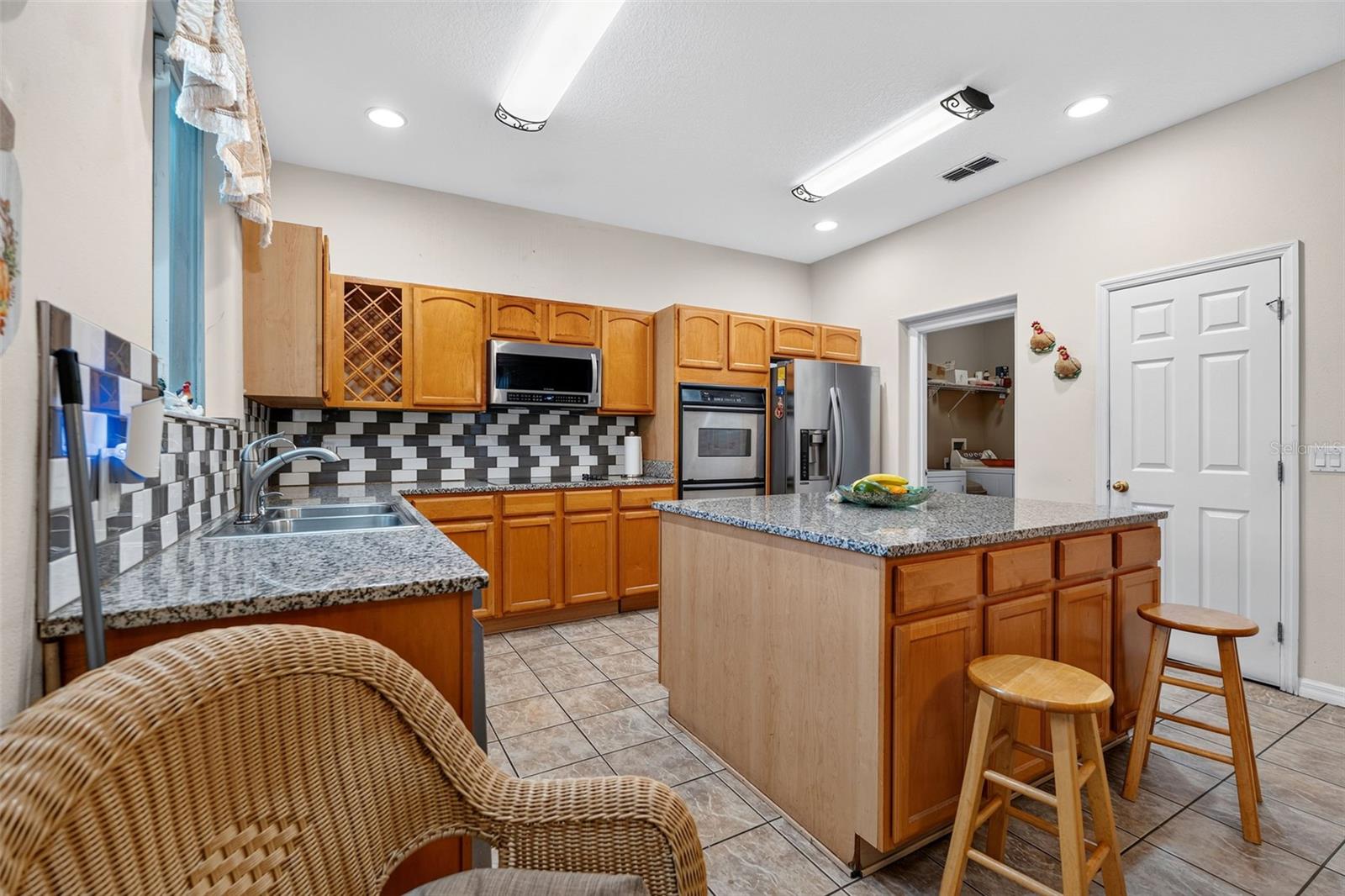 SUNRISE LAKES PH I SUB - Residential