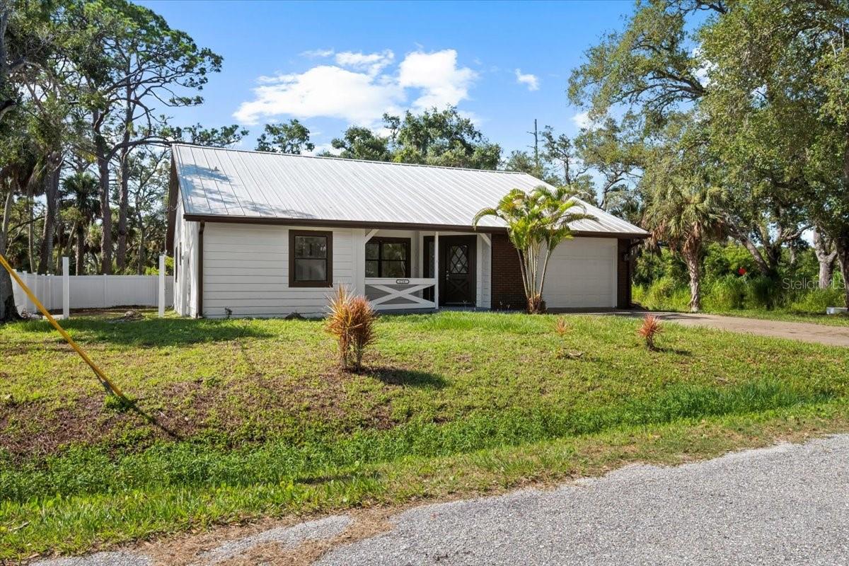 1080 - SOUTH VENICE UNIT 59 - Residential