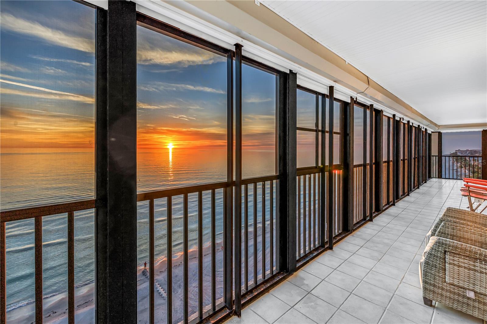 SURFSIDE TOWER CONDO - Residential