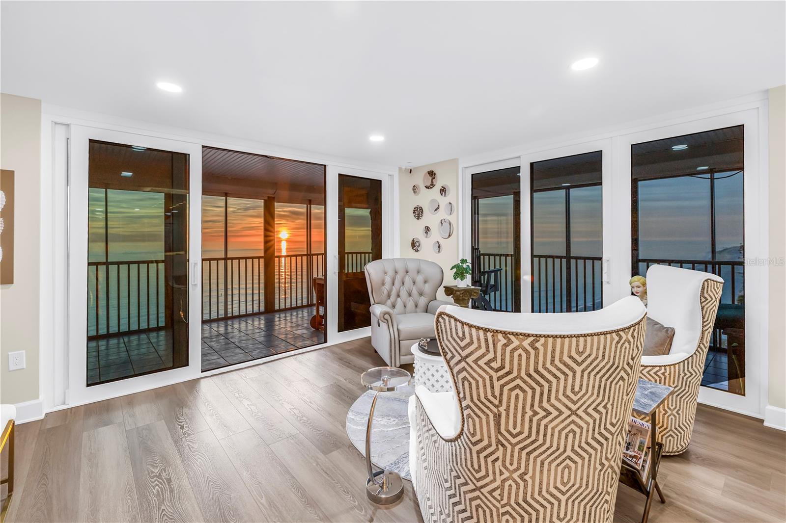 SURFSIDE TOWER CONDO - Residential