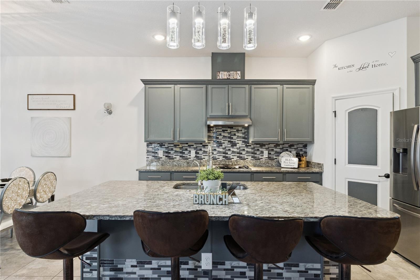 SAN SEBASTIAN RESERVE - Residential Lease