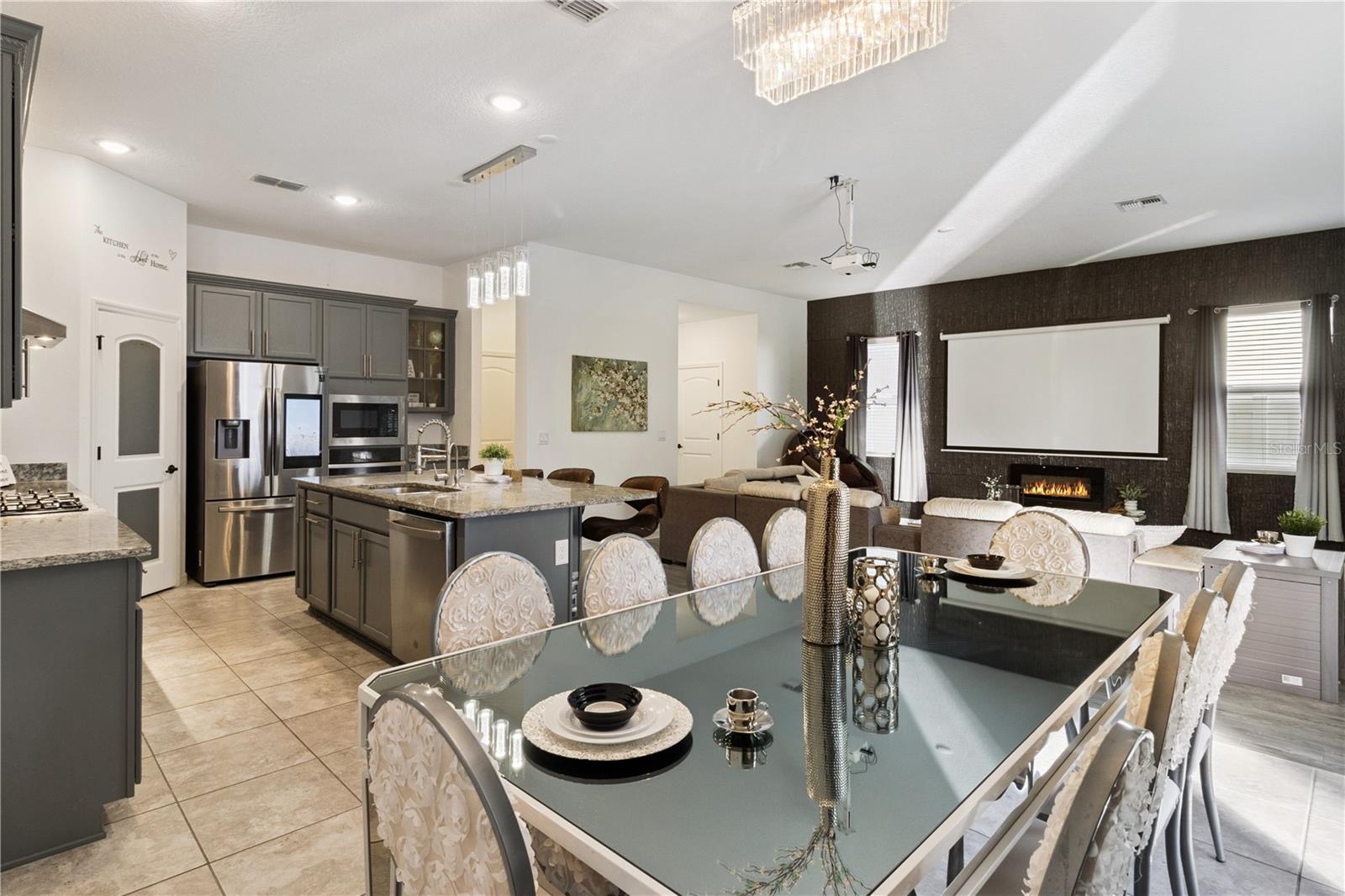 SAN SEBASTIAN RESERVE - Residential Lease
