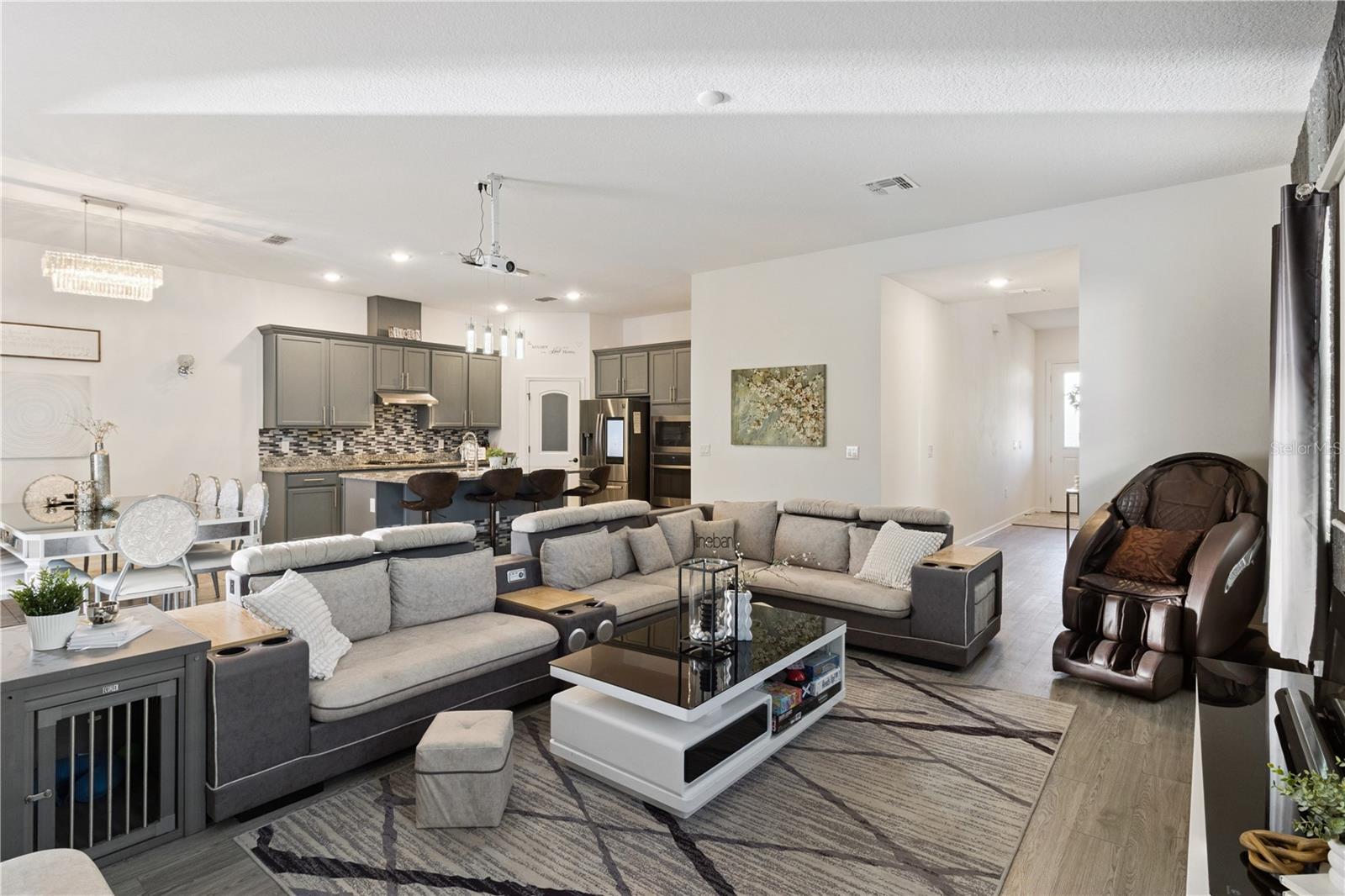SAN SEBASTIAN RESERVE - Residential Lease
