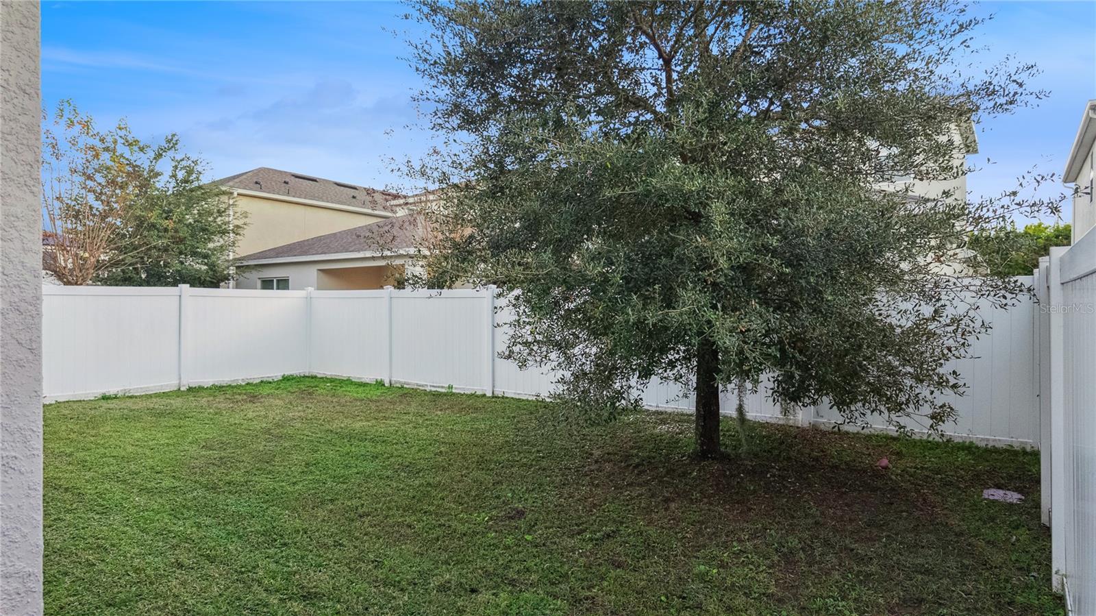SAN SEBASTIAN RESERVE - Residential Lease