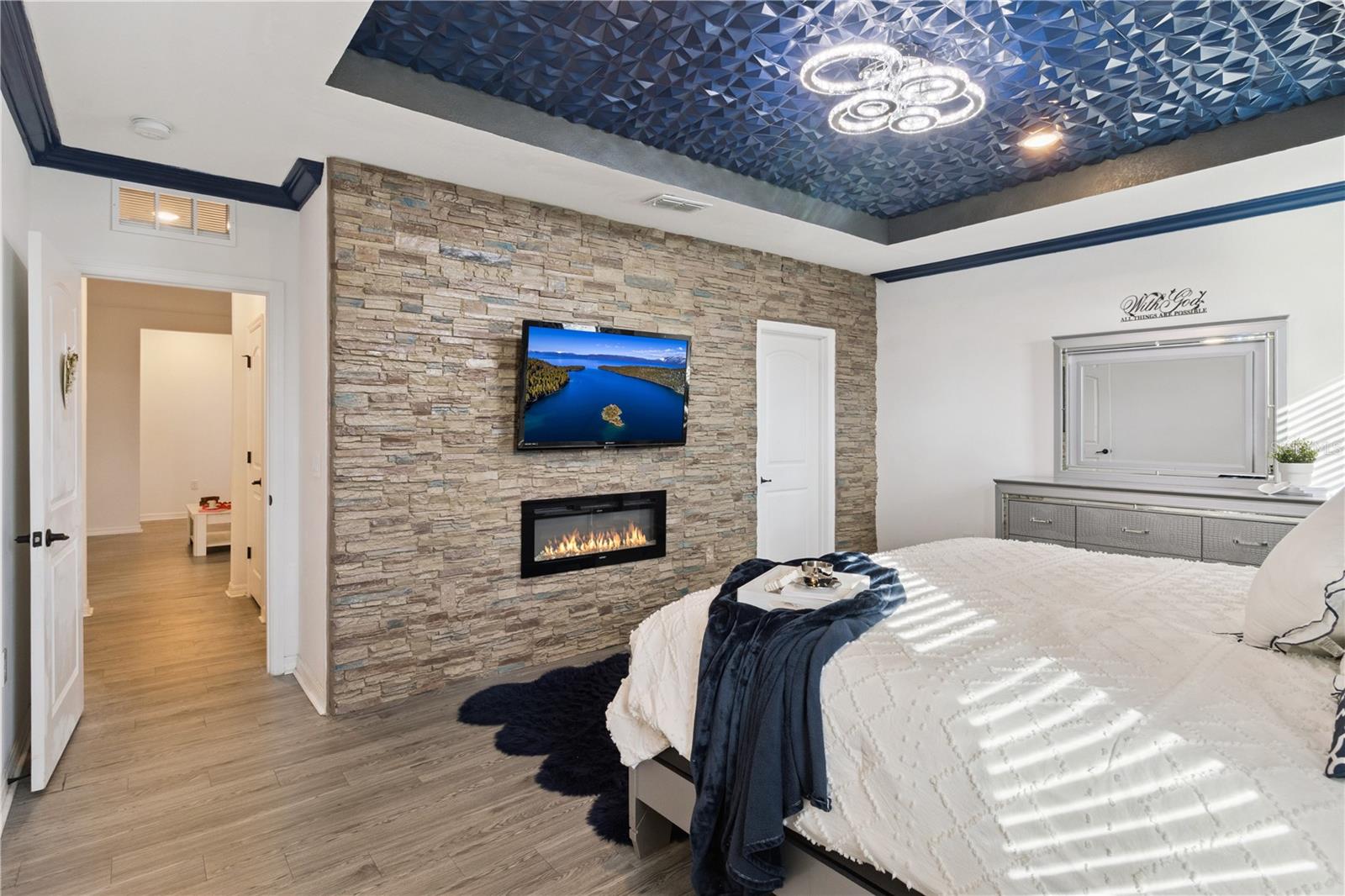 SAN SEBASTIAN RESERVE - Residential Lease
