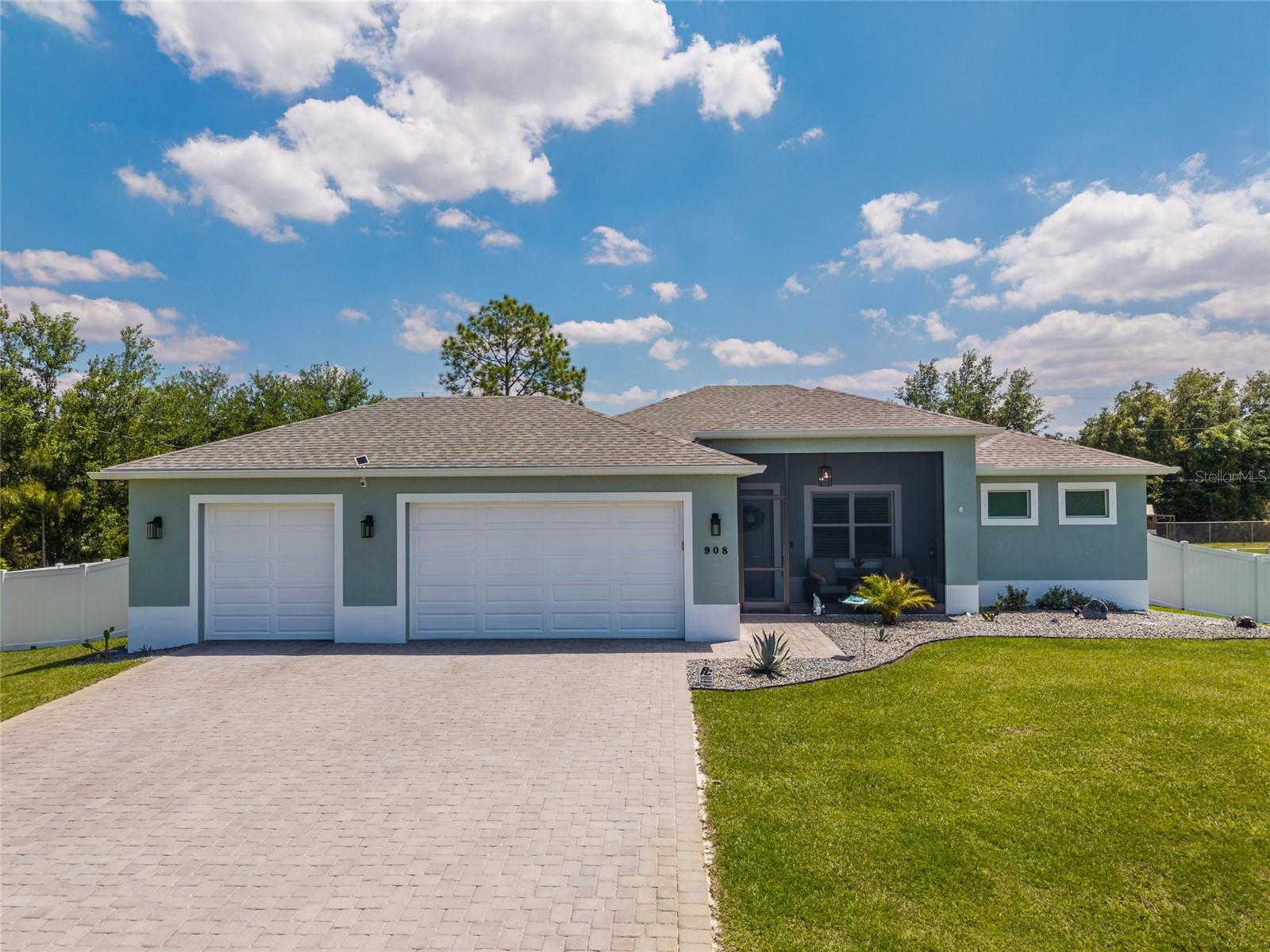 LEHIGH ACRES - Residential