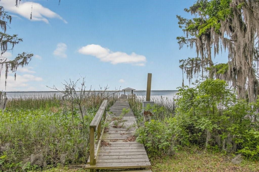 ISLAND VIEW - Residential
