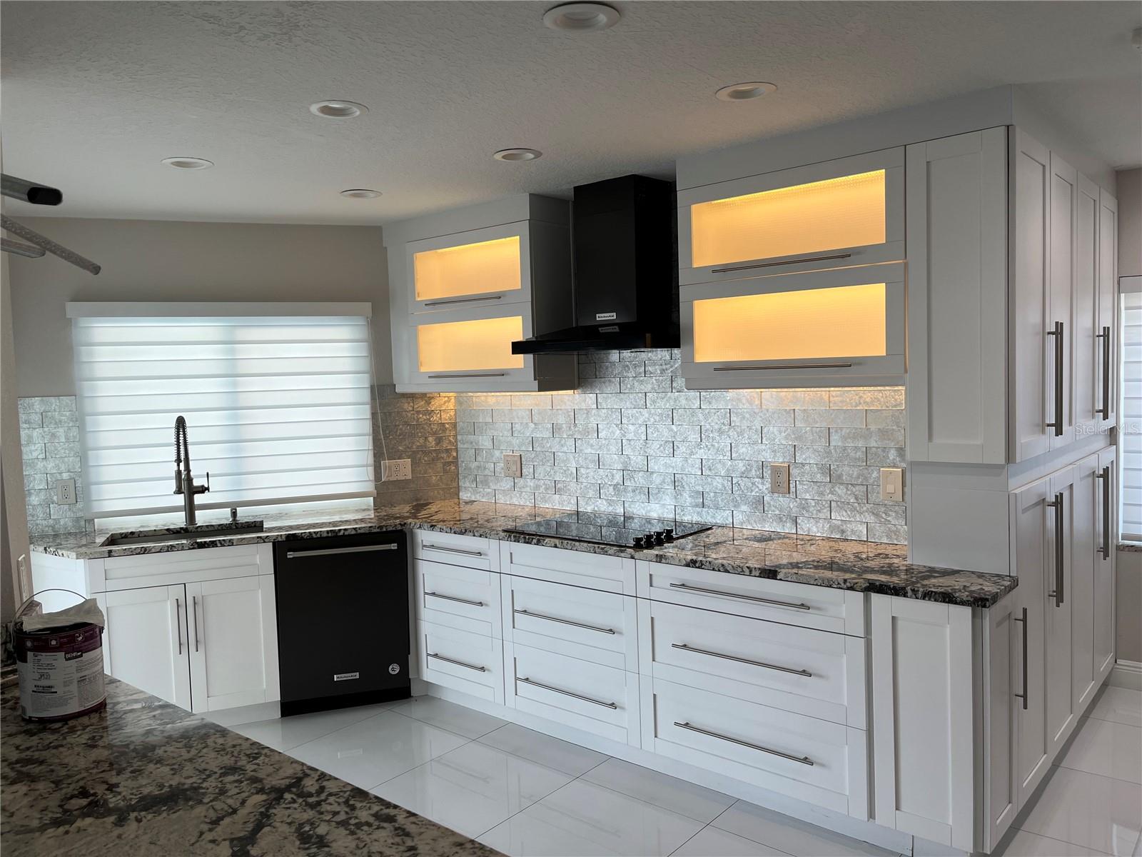 SWEETWATER SUB THIRD ADD - Residential