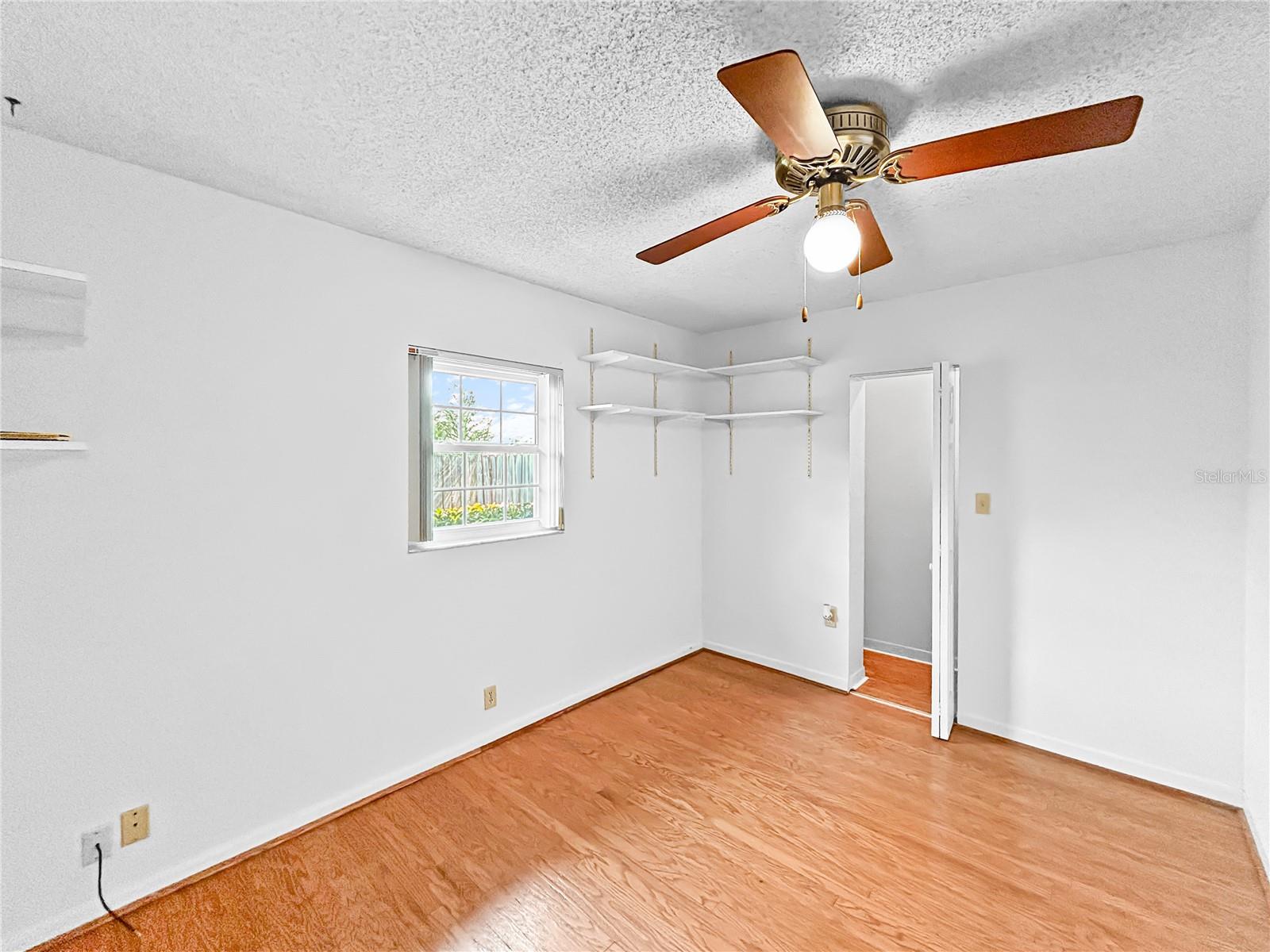 ELOISE WOODS LAKE MARIAM UNIT - Residential