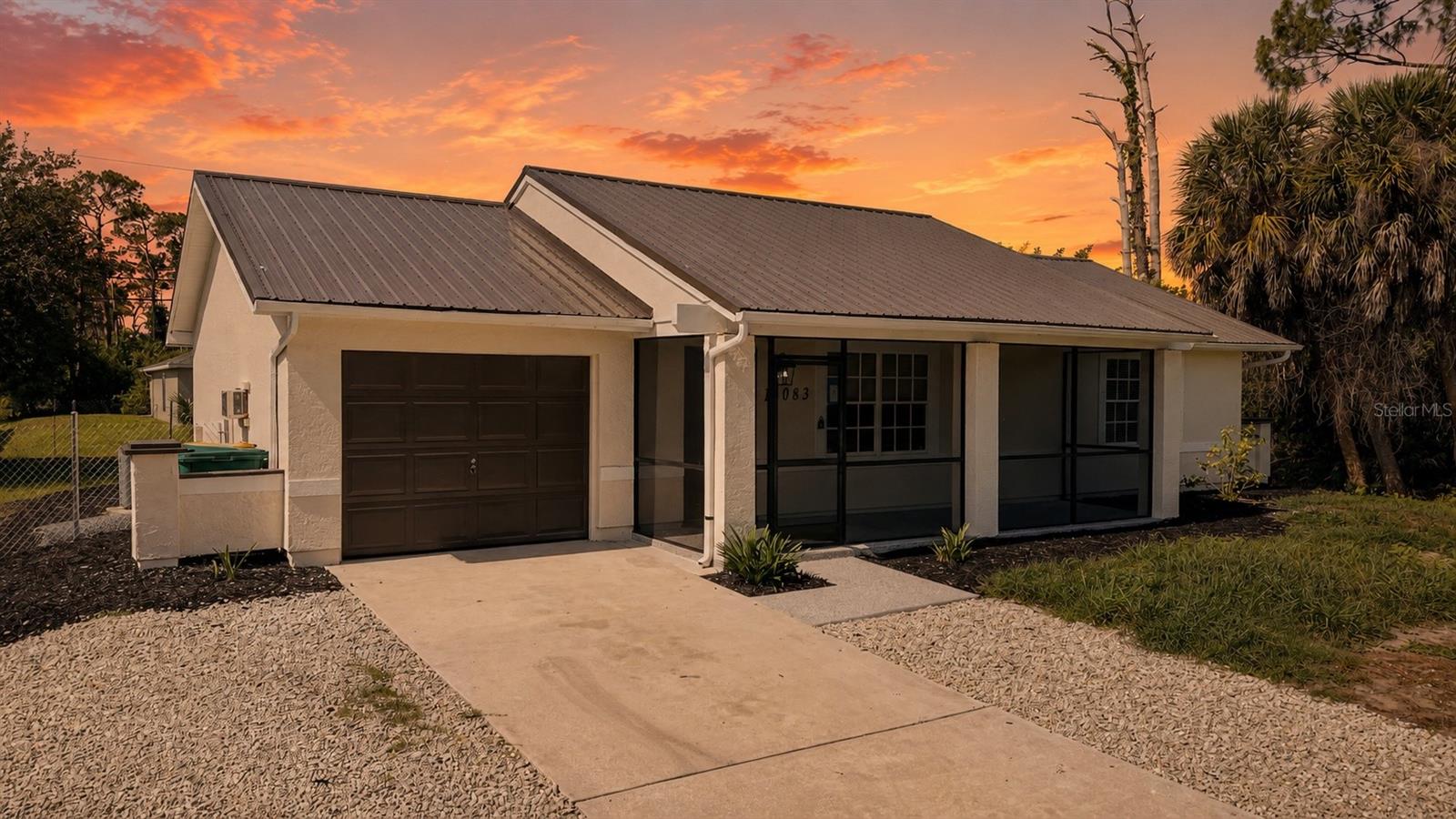 PORT CHARLOTTE 21 - Residential