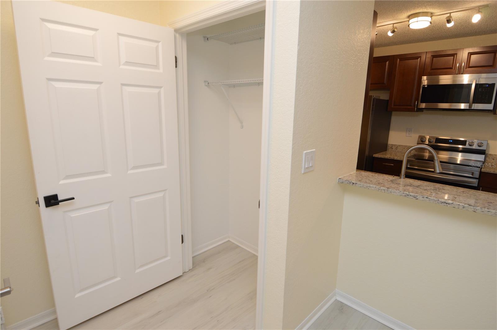ITOPIA PRIVATE RESIDENCES CONDO - Residential Lease