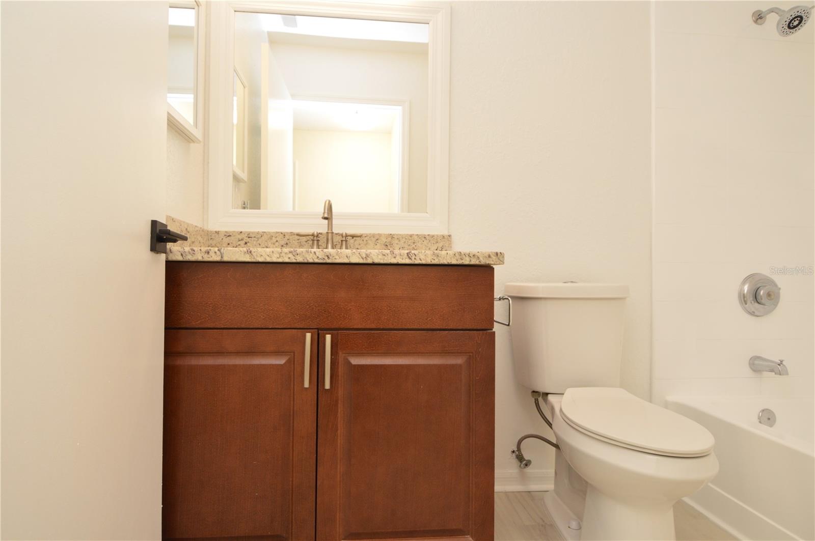 ITOPIA PRIVATE RESIDENCES CONDO - Residential Lease