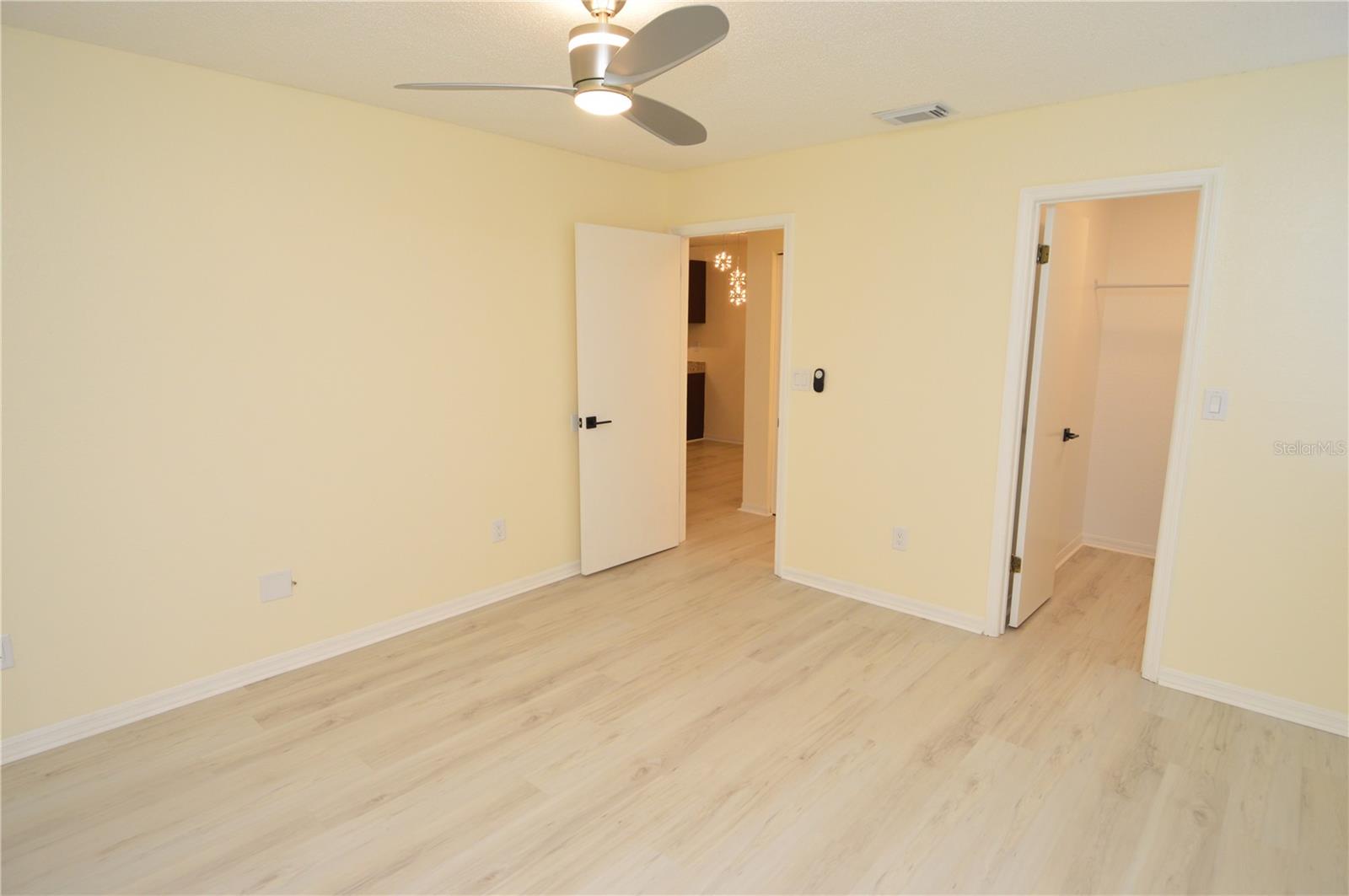 ITOPIA PRIVATE RESIDENCES CONDO - Residential Lease