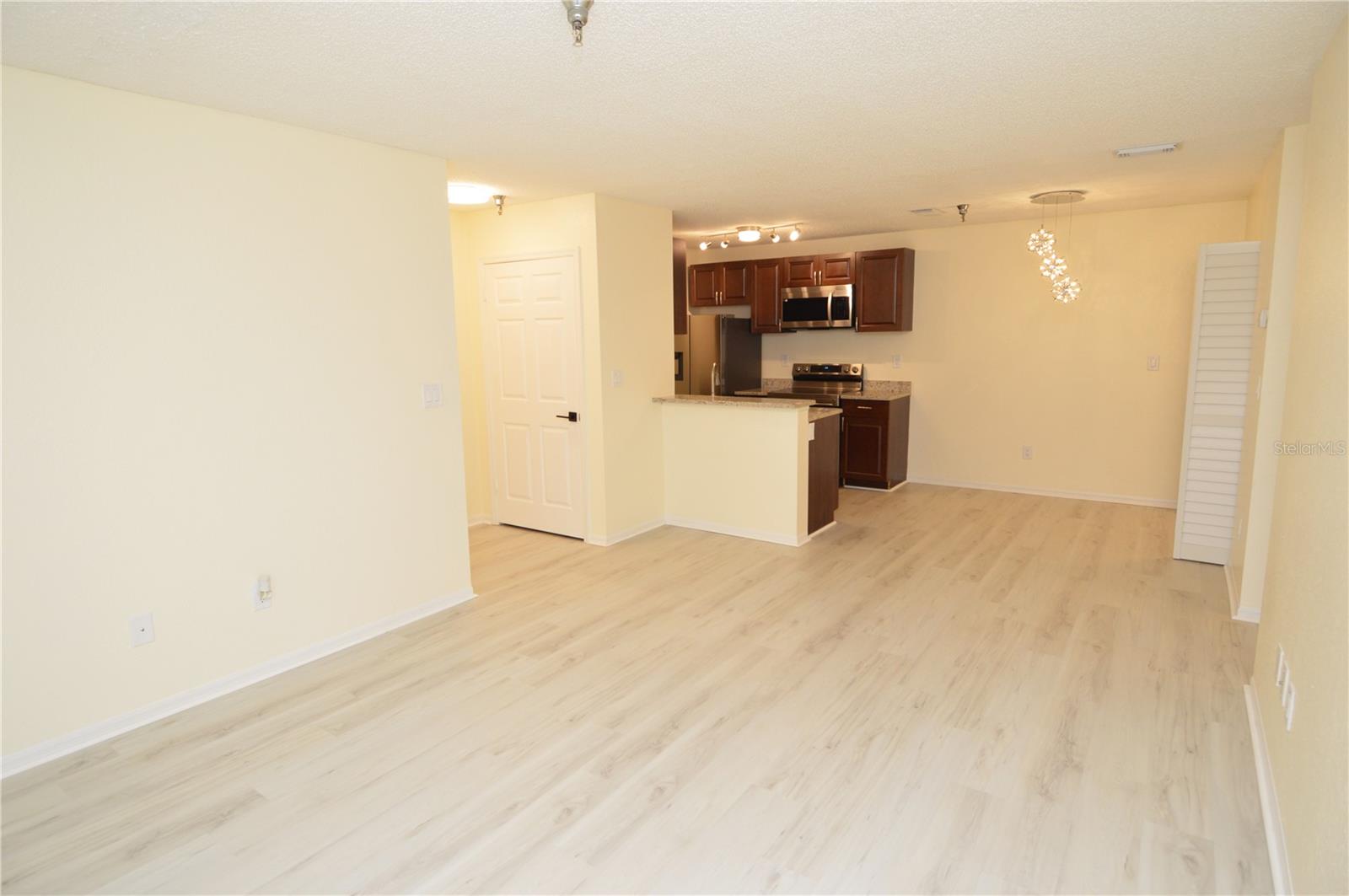 ITOPIA PRIVATE RESIDENCES CONDO - Residential Lease