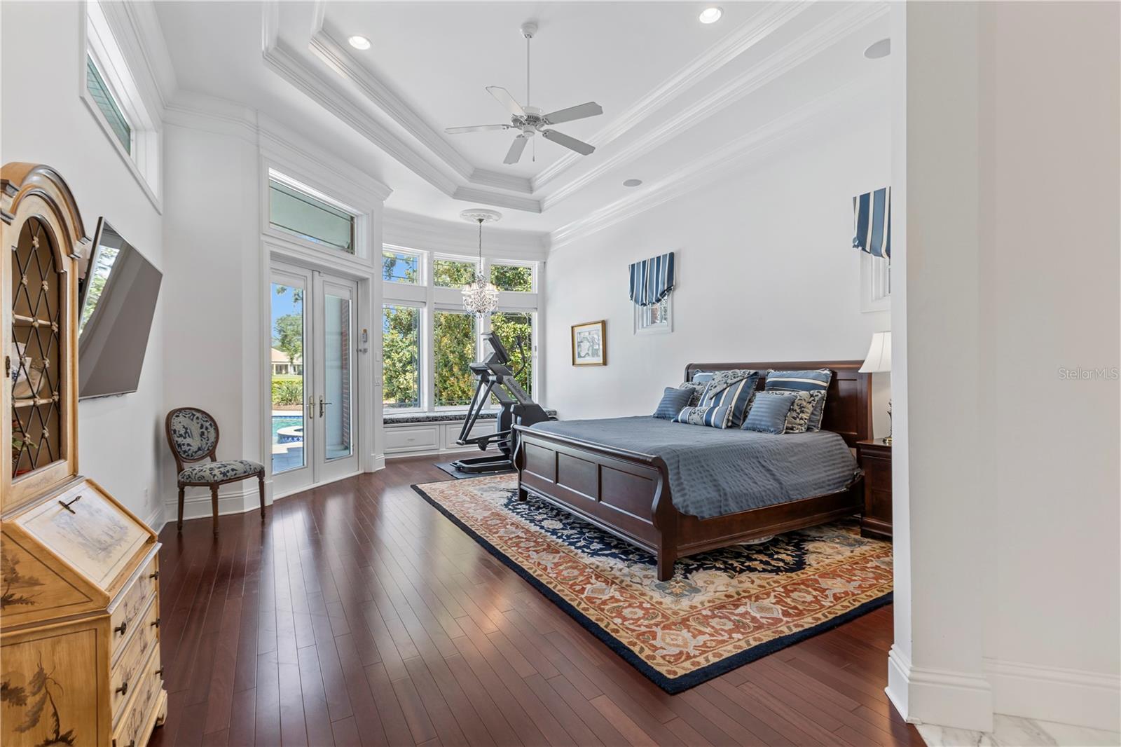 KEENES POINTE - Residential