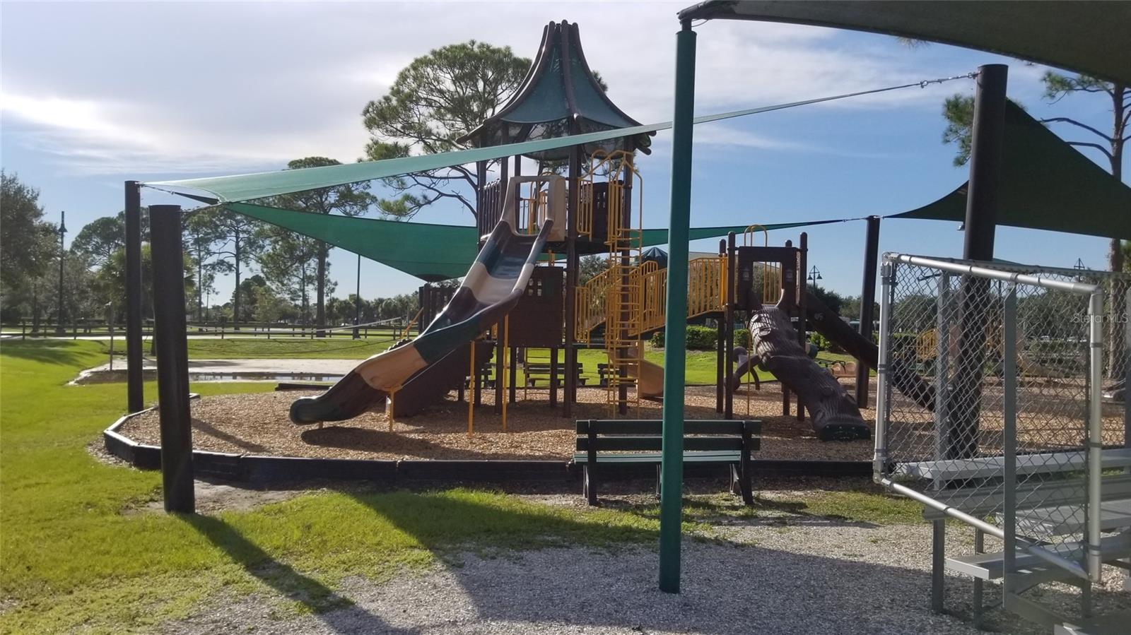 PORT CHARLOTTE SUB 49 - Land