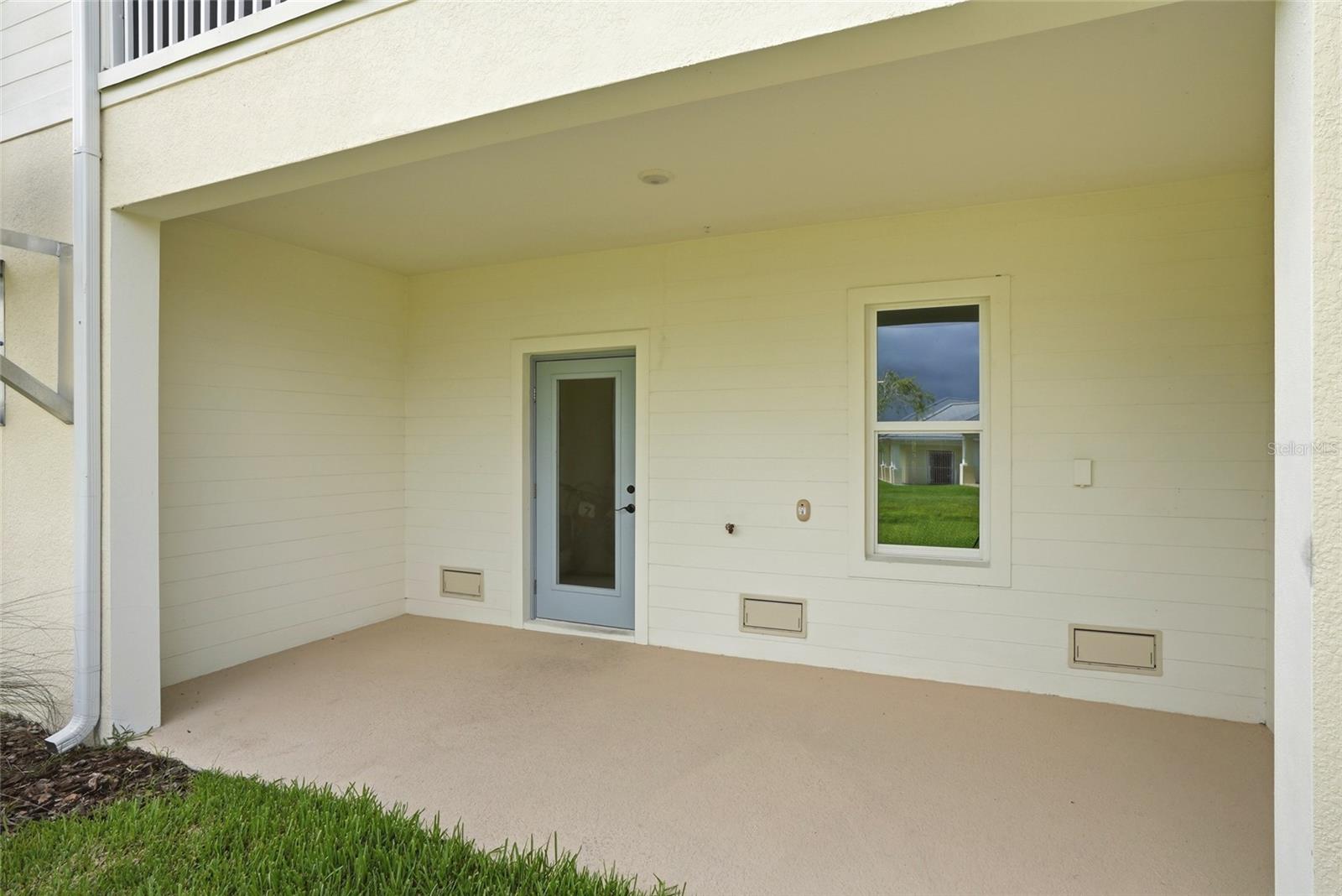 TOWNHOMES OF SEMINOLE ISLE - Residential