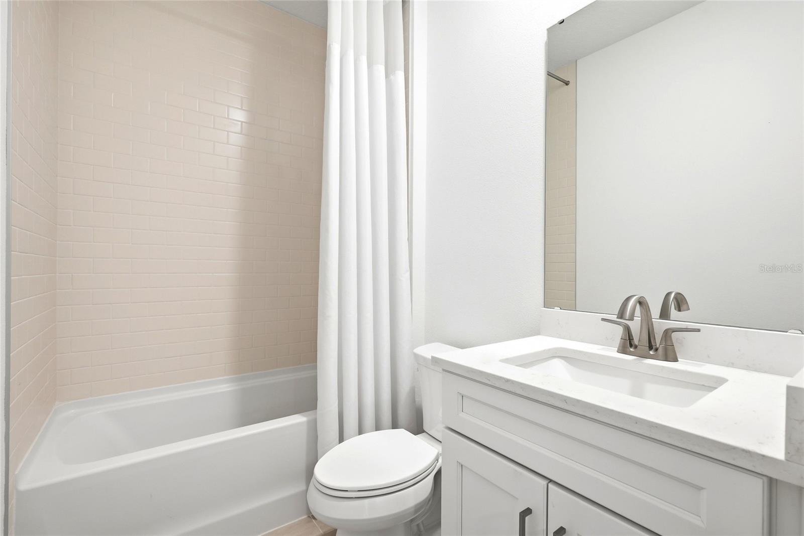 TOWNHOMES OF SEMINOLE ISLE - Residential
