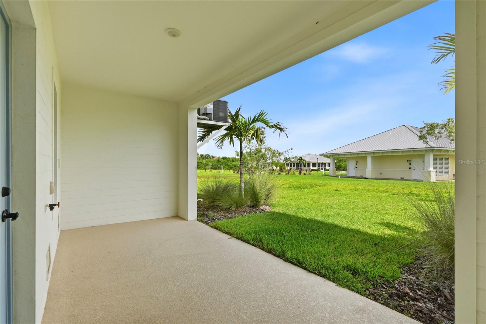 TOWNHOMES OF SEMINOLE ISLE - Residential