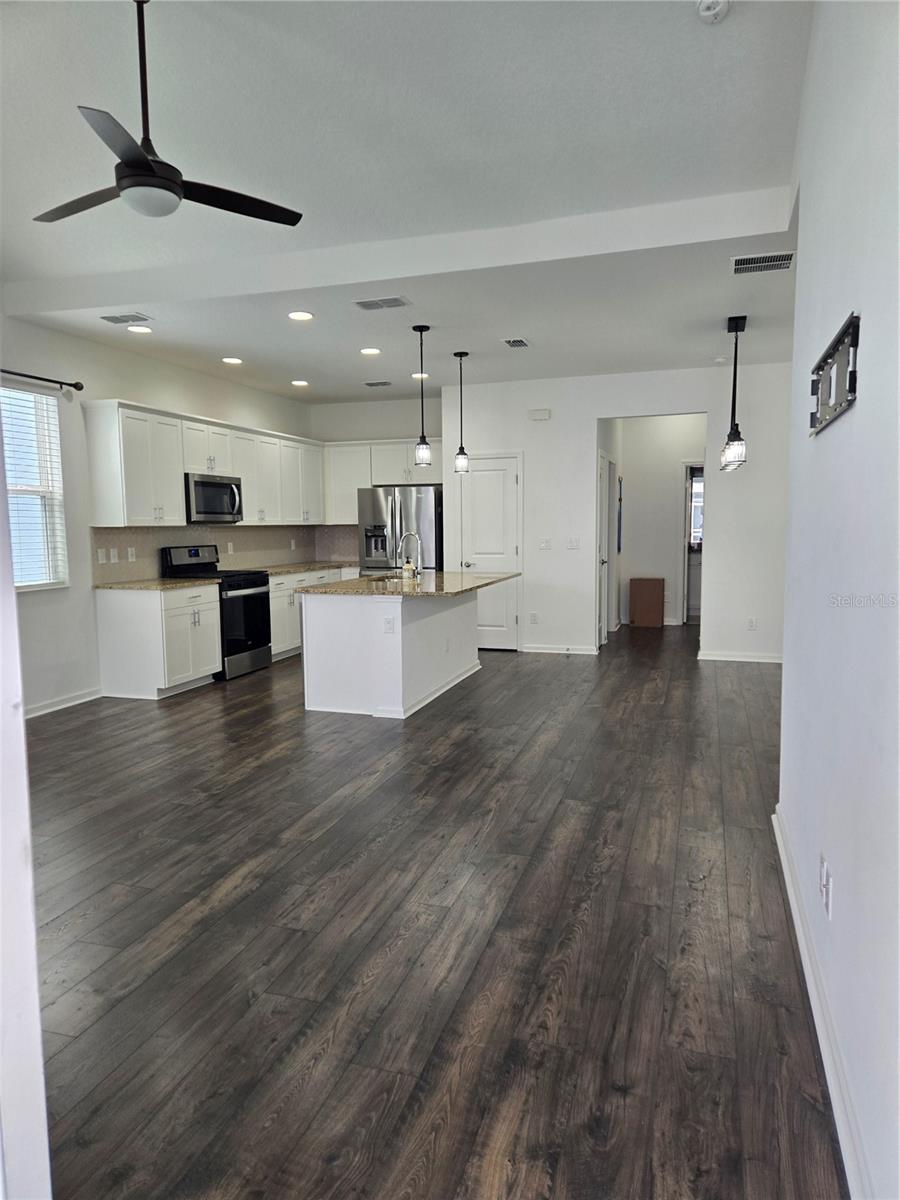 LATITUDE/DAYTONA BEACH PH 3A - Residential Lease