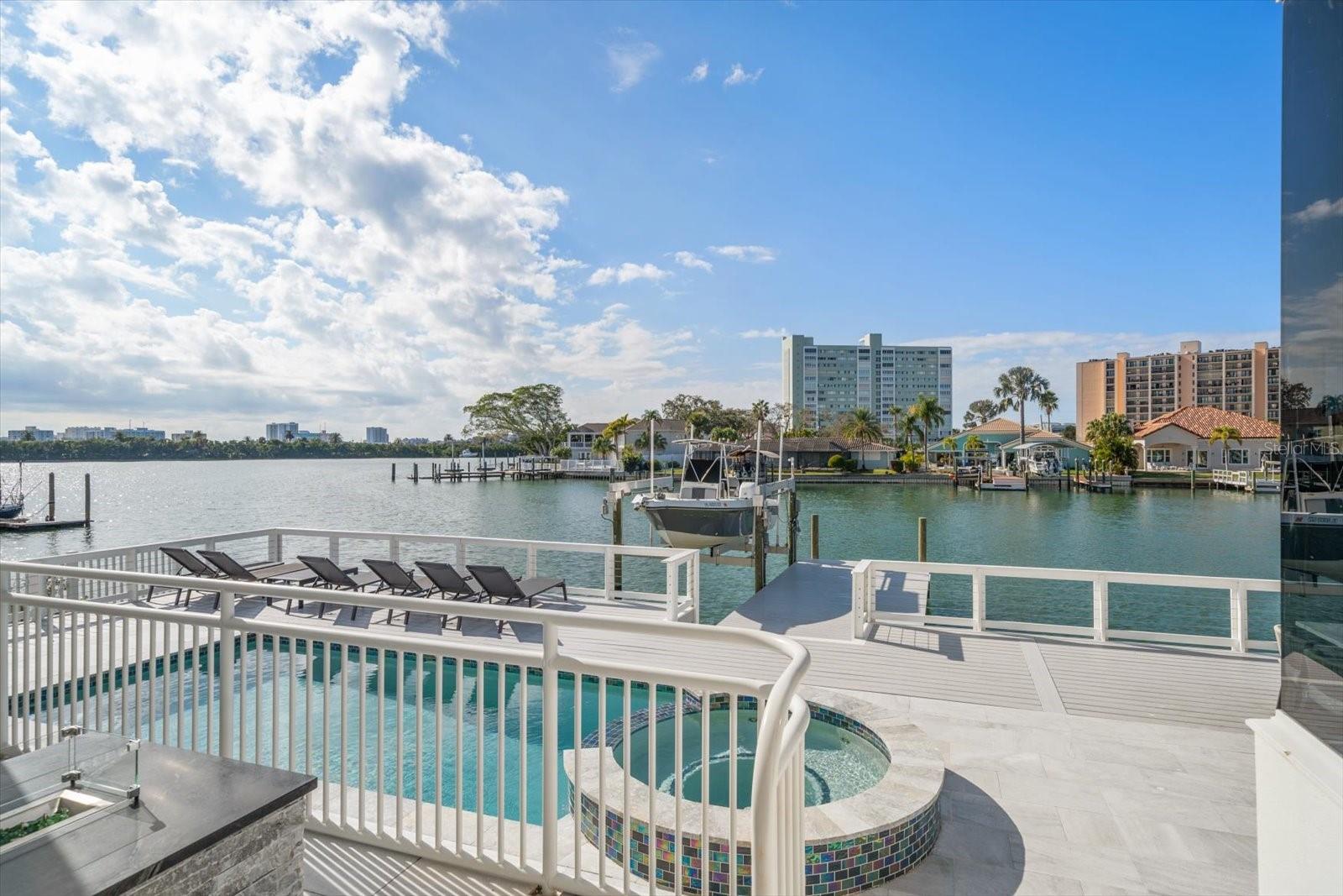 ISLAND ESTATES OF CLEARWATER - Residential
