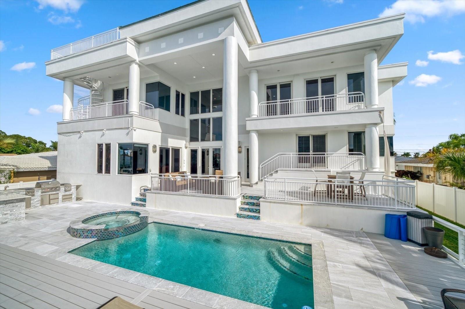 ISLAND ESTATES OF CLEARWATER - Residential