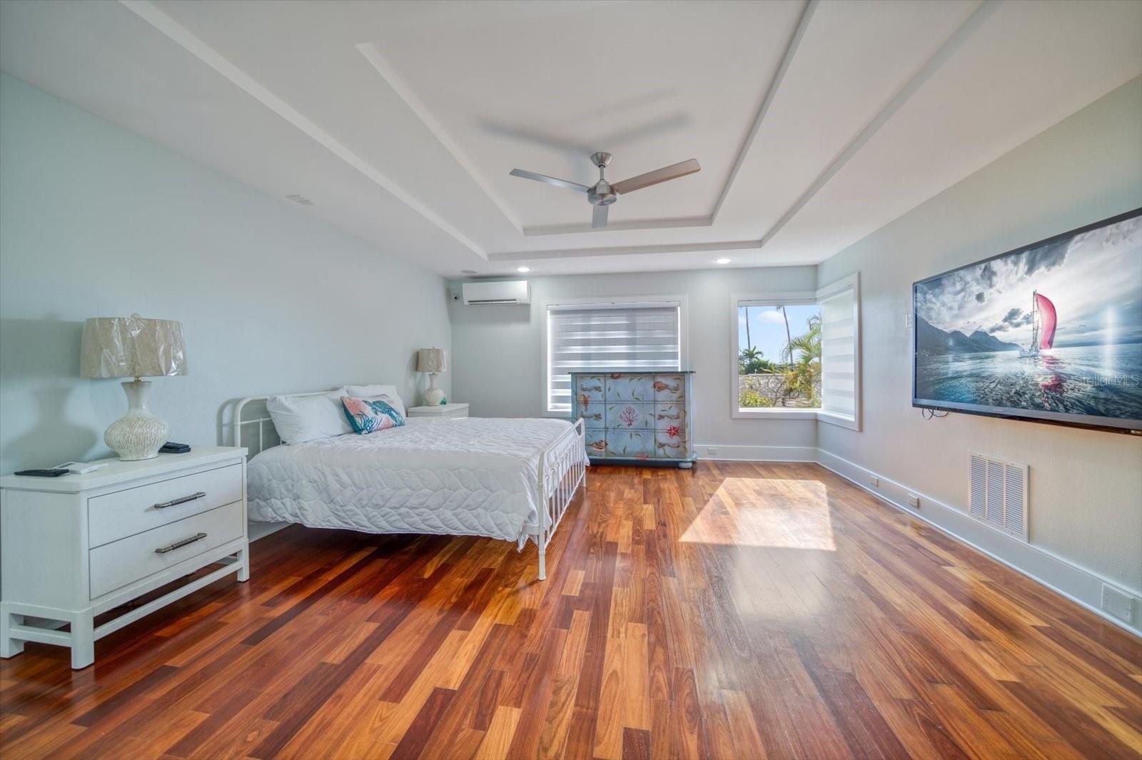 ISLAND ESTATES OF CLEARWATER - Residential
