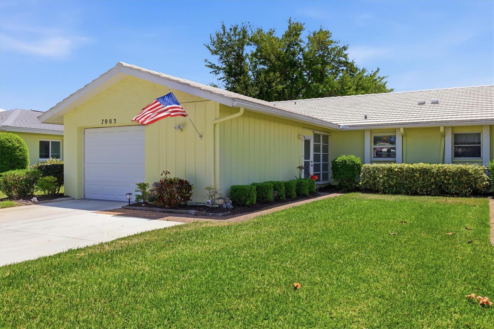 VILLAGE GREEN OF BRADENTON SEC 4 - Residential