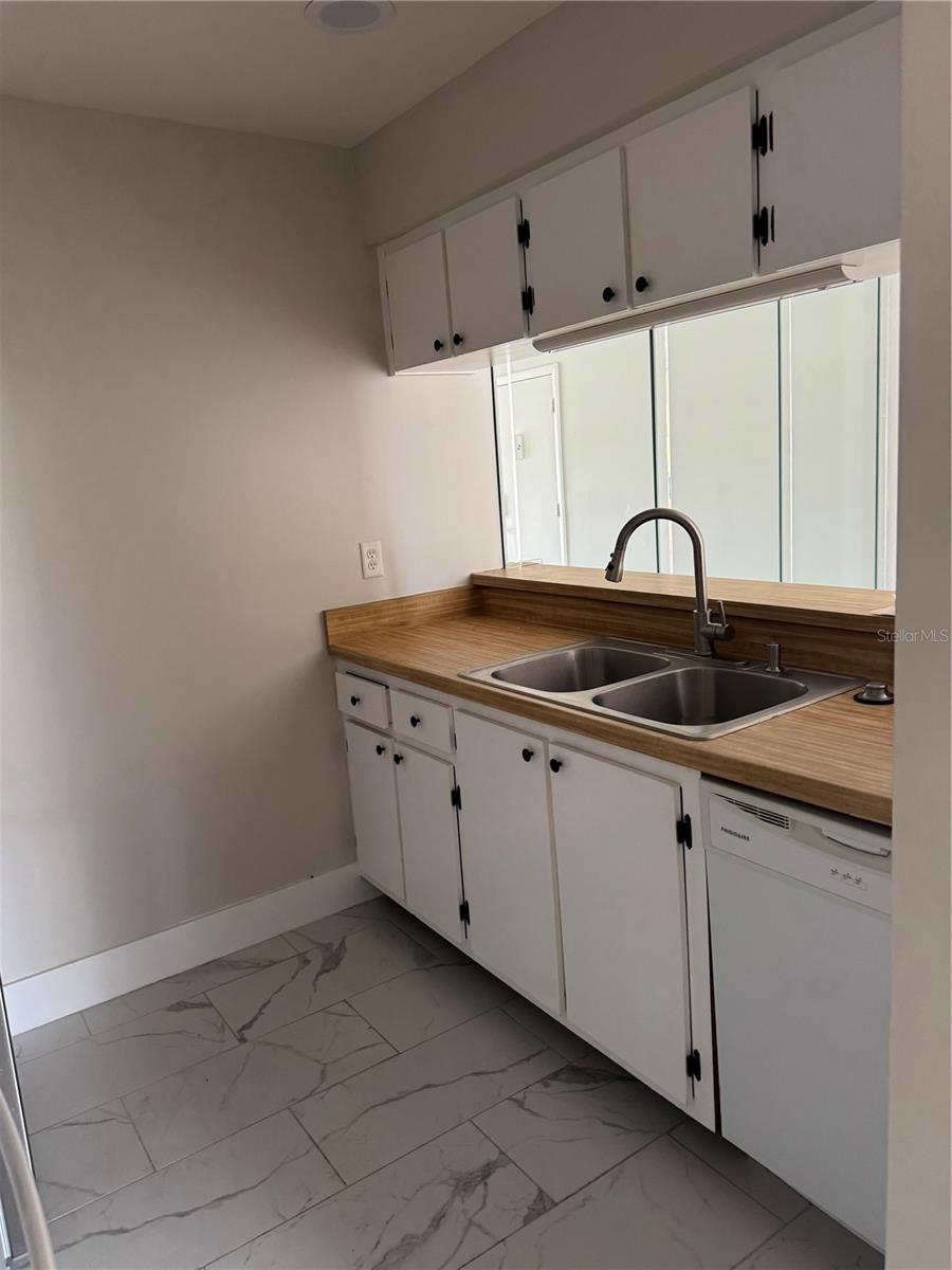 VILLAGE BROOKE SEC 2 - Residential