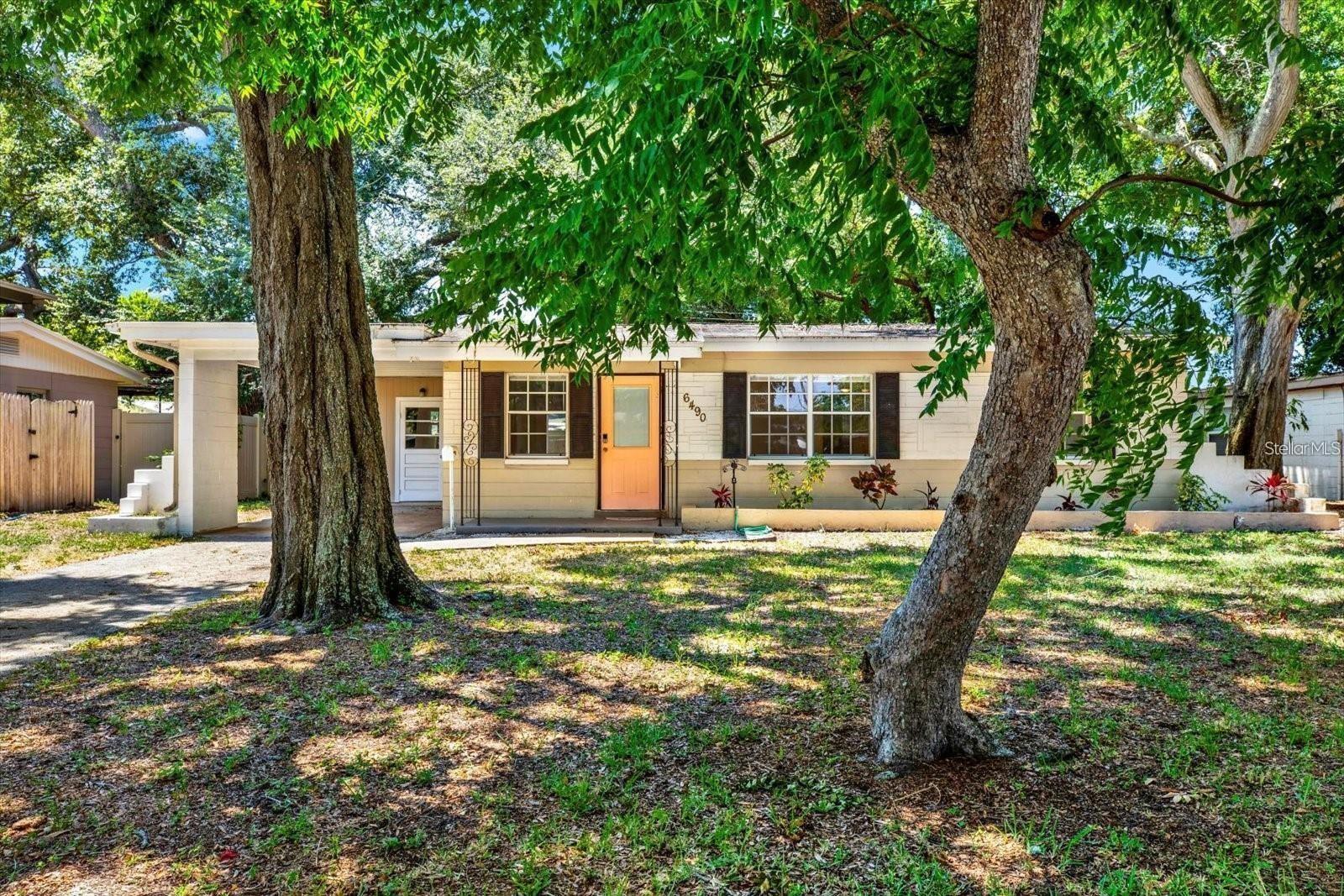 MILES PINES - Residential