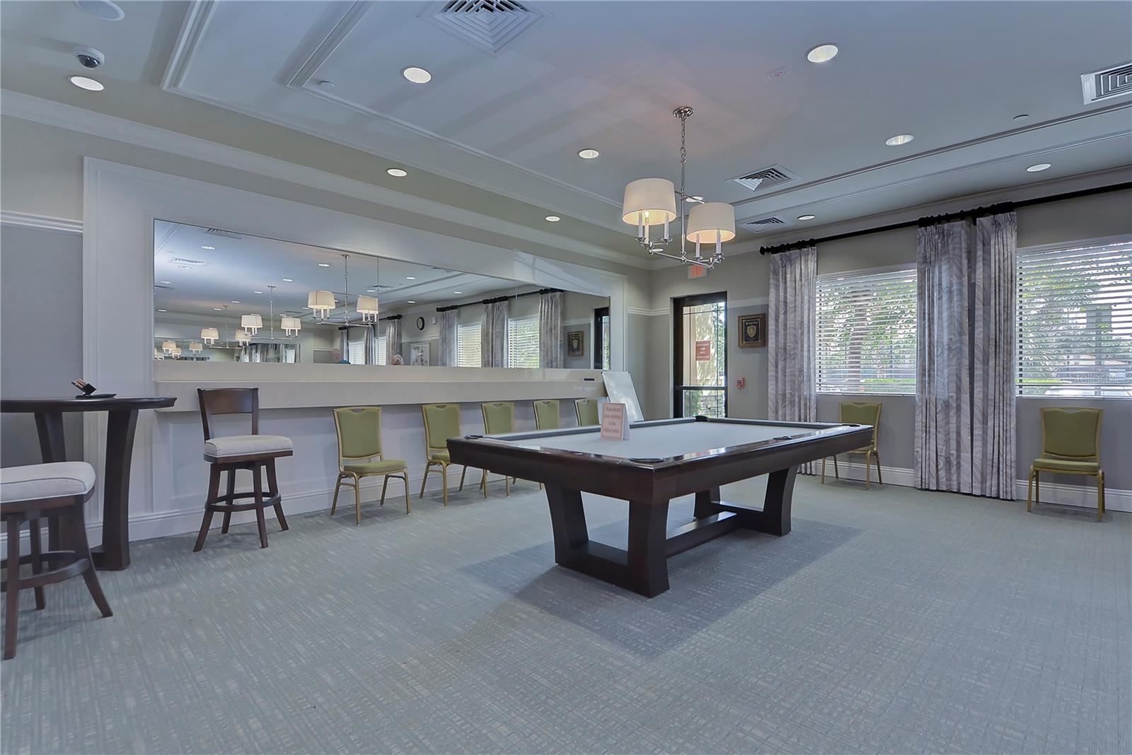 VALENCIA LAKES - Residential