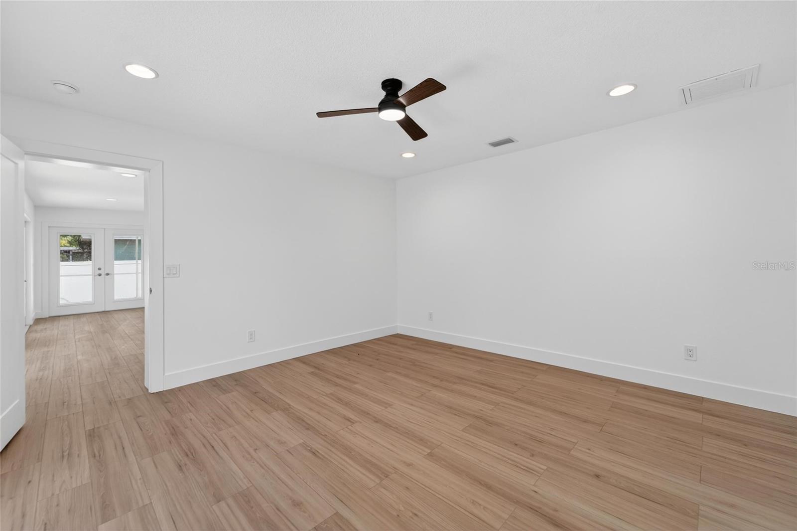 BAYWOOD SUB - Residential