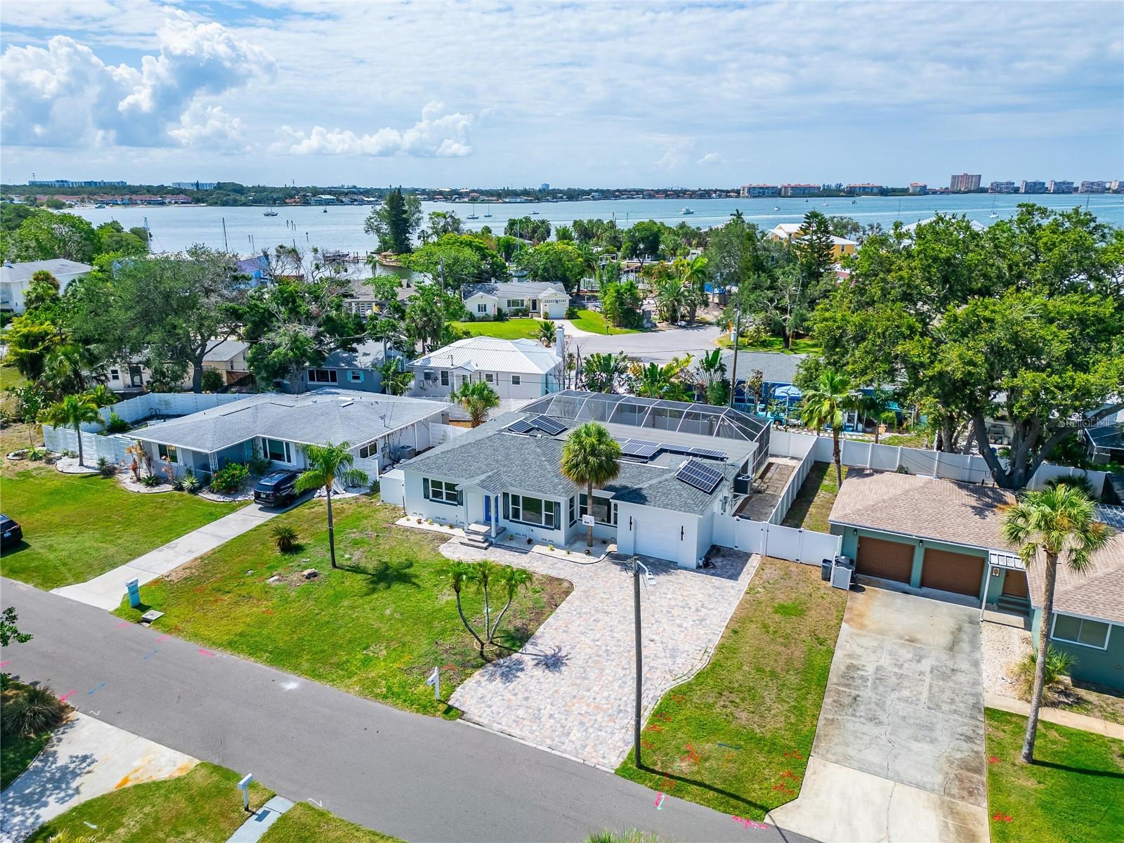 BAYWOOD SUB - Residential