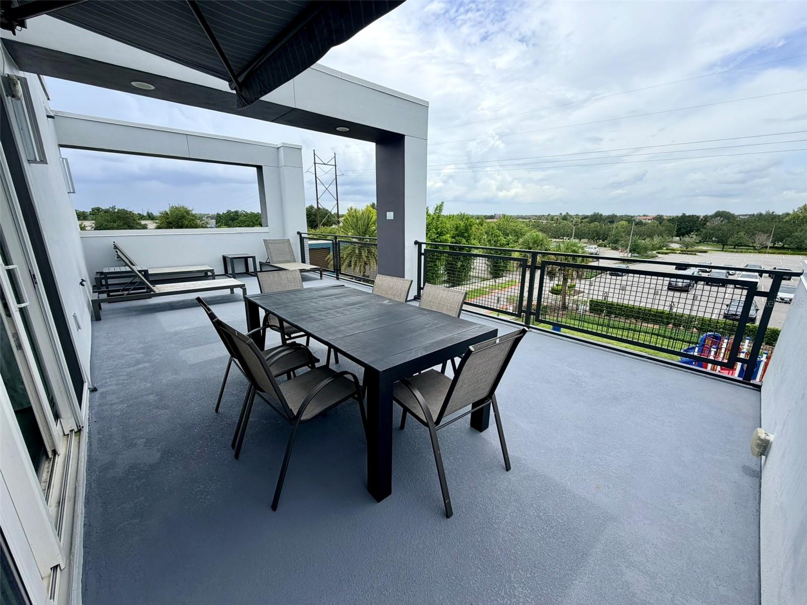 SPECTRUM AT REUNION CONDO PH 2A & 2B - Residential