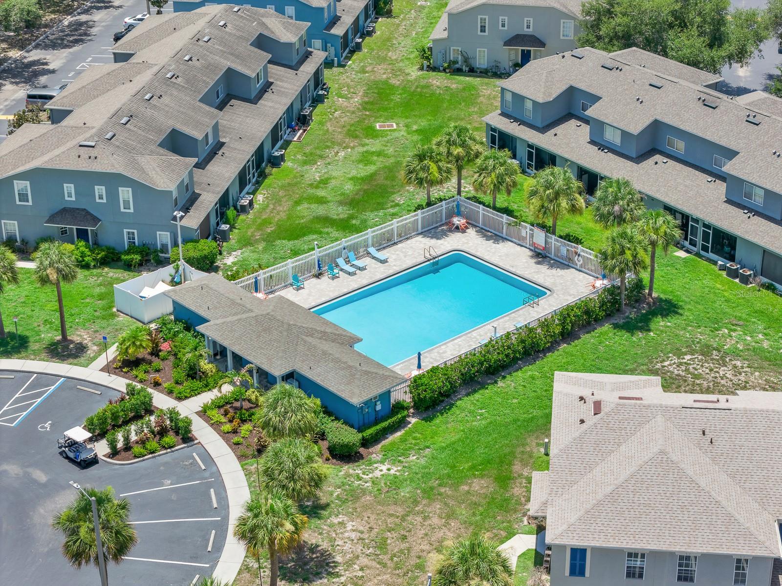 KINGS LAKE TWNHMS - Residential Lease