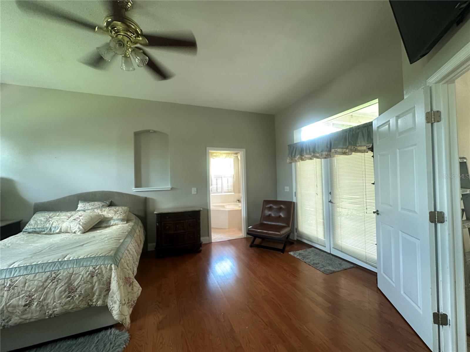 TORREY OAKS GOLF COURSE - Residential