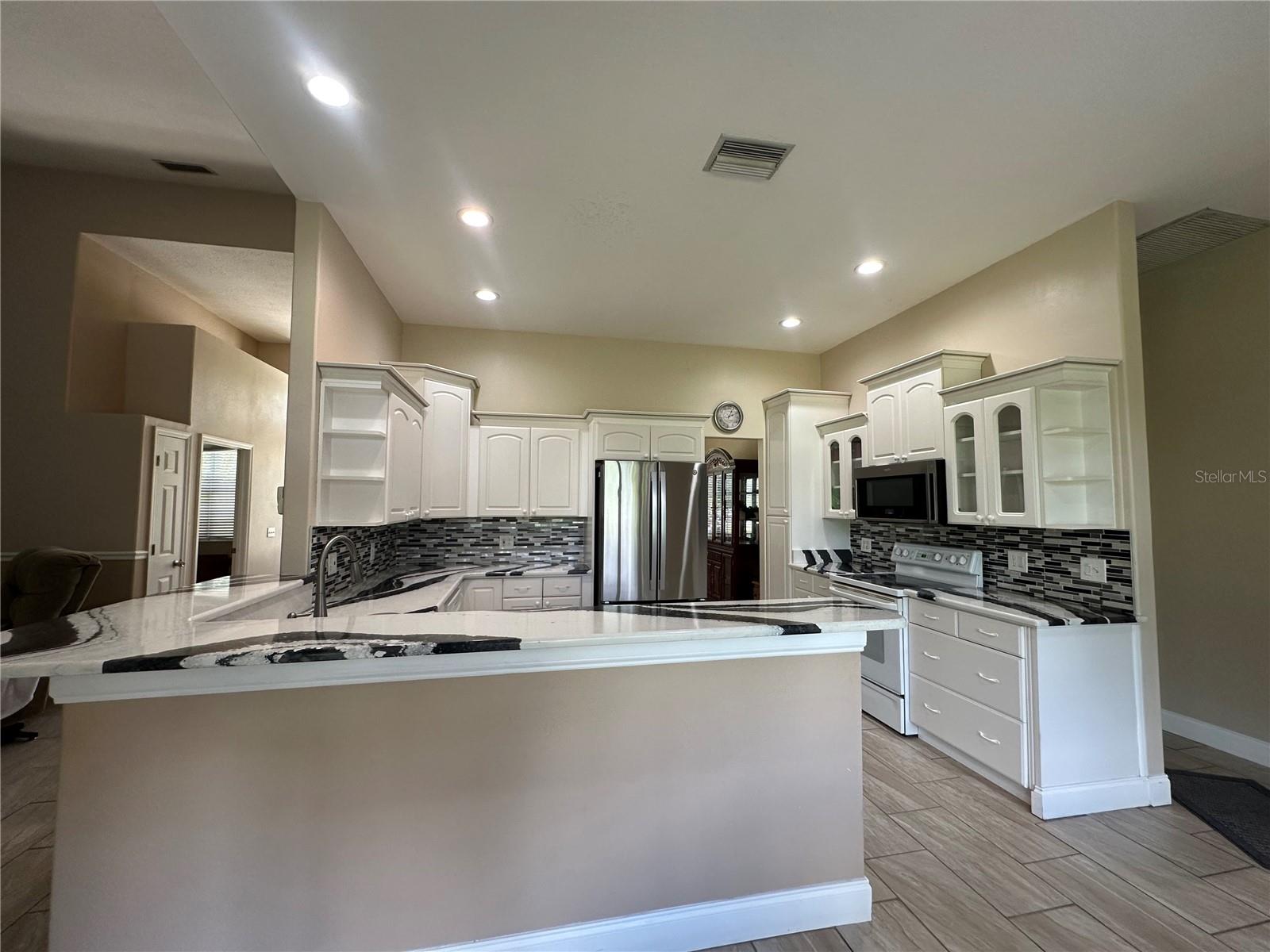 TORREY OAKS GOLF COURSE - Residential