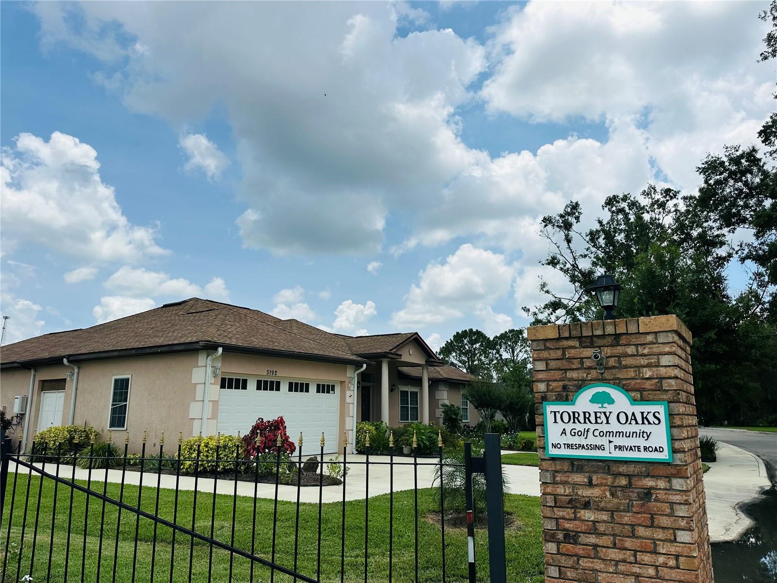TORREY OAKS GOLF COURSE - Residential