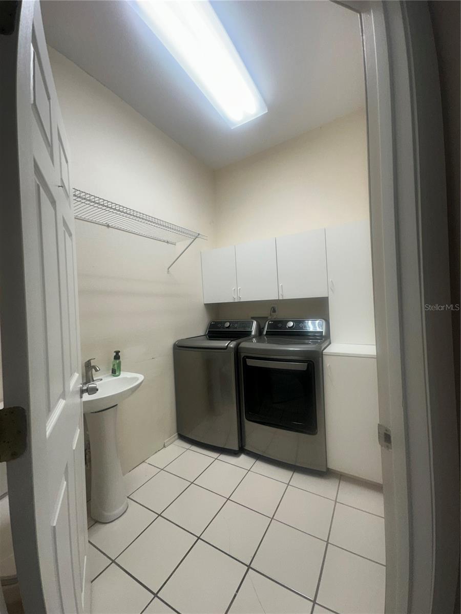 TORREY OAKS GOLF COURSE - Residential