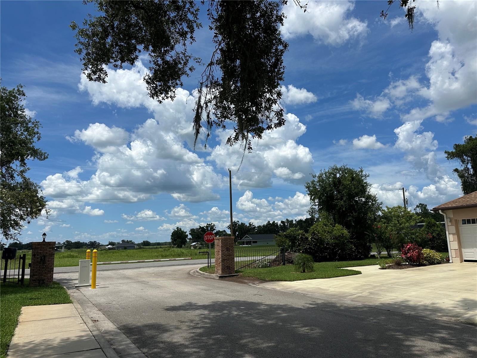 TORREY OAKS GOLF COURSE - Residential