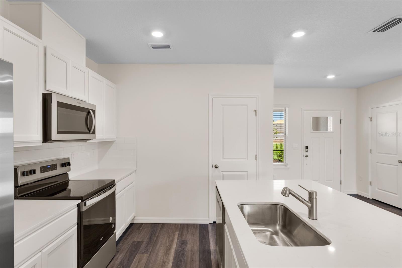 WATERLEIGH - Residential