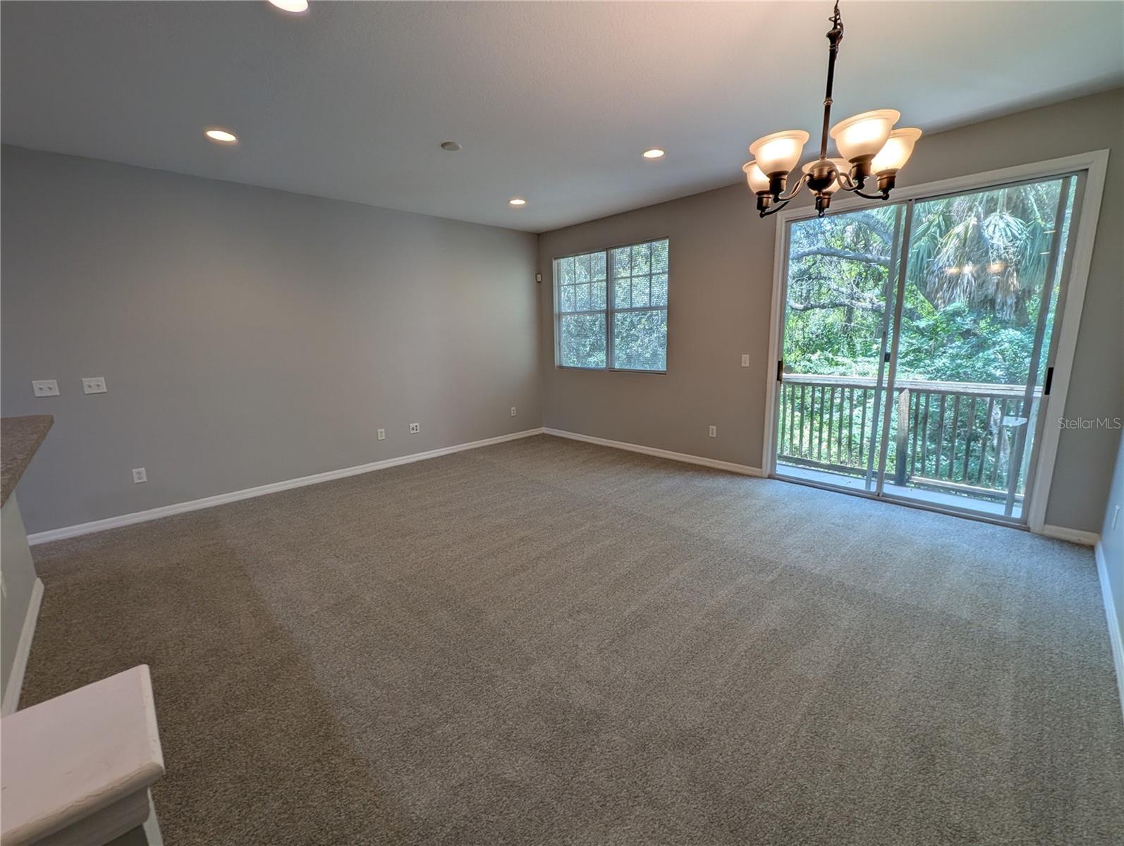 KINGSPORT TWNHMS - Residential