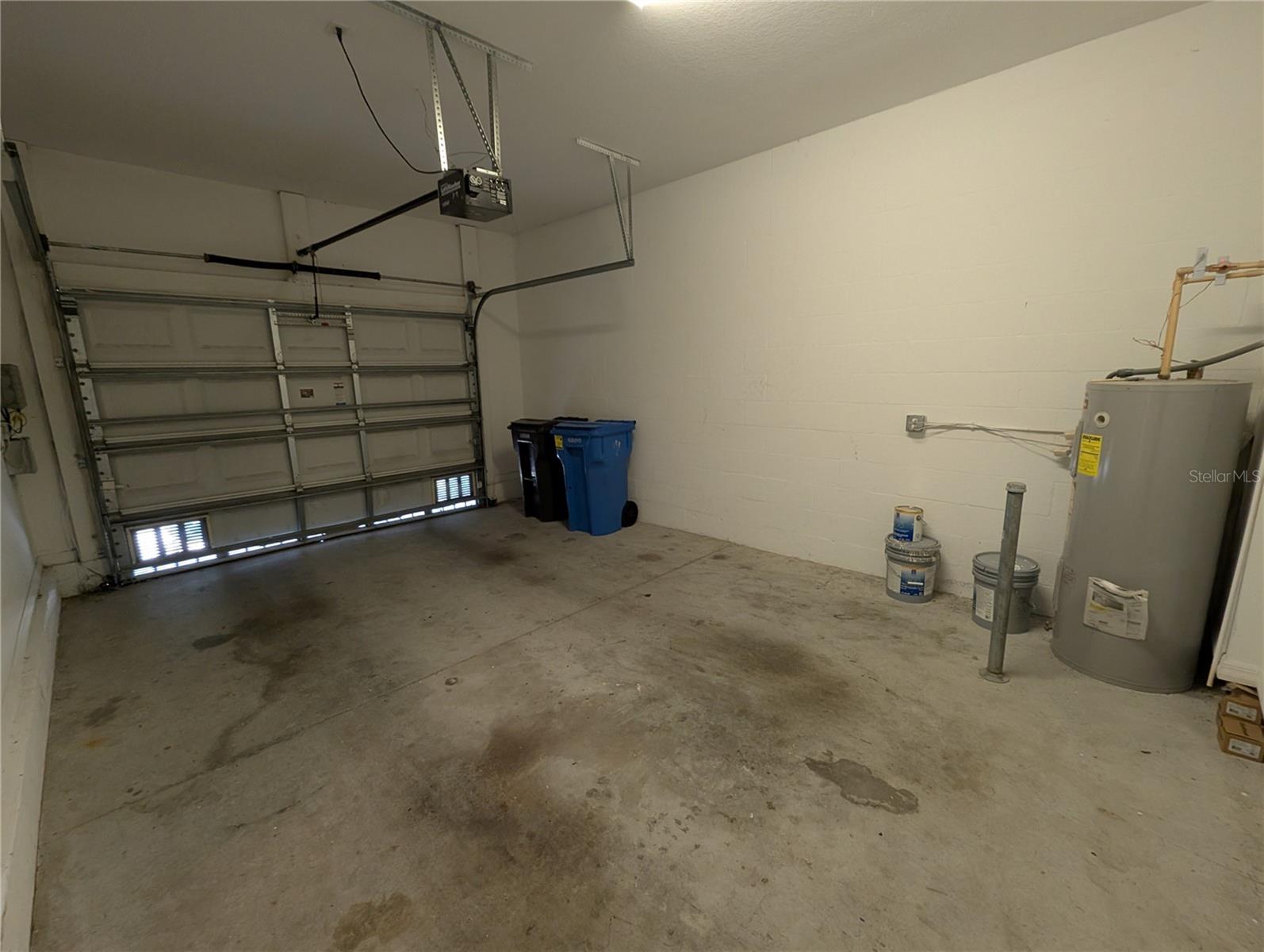 KINGSPORT TWNHMS - Residential