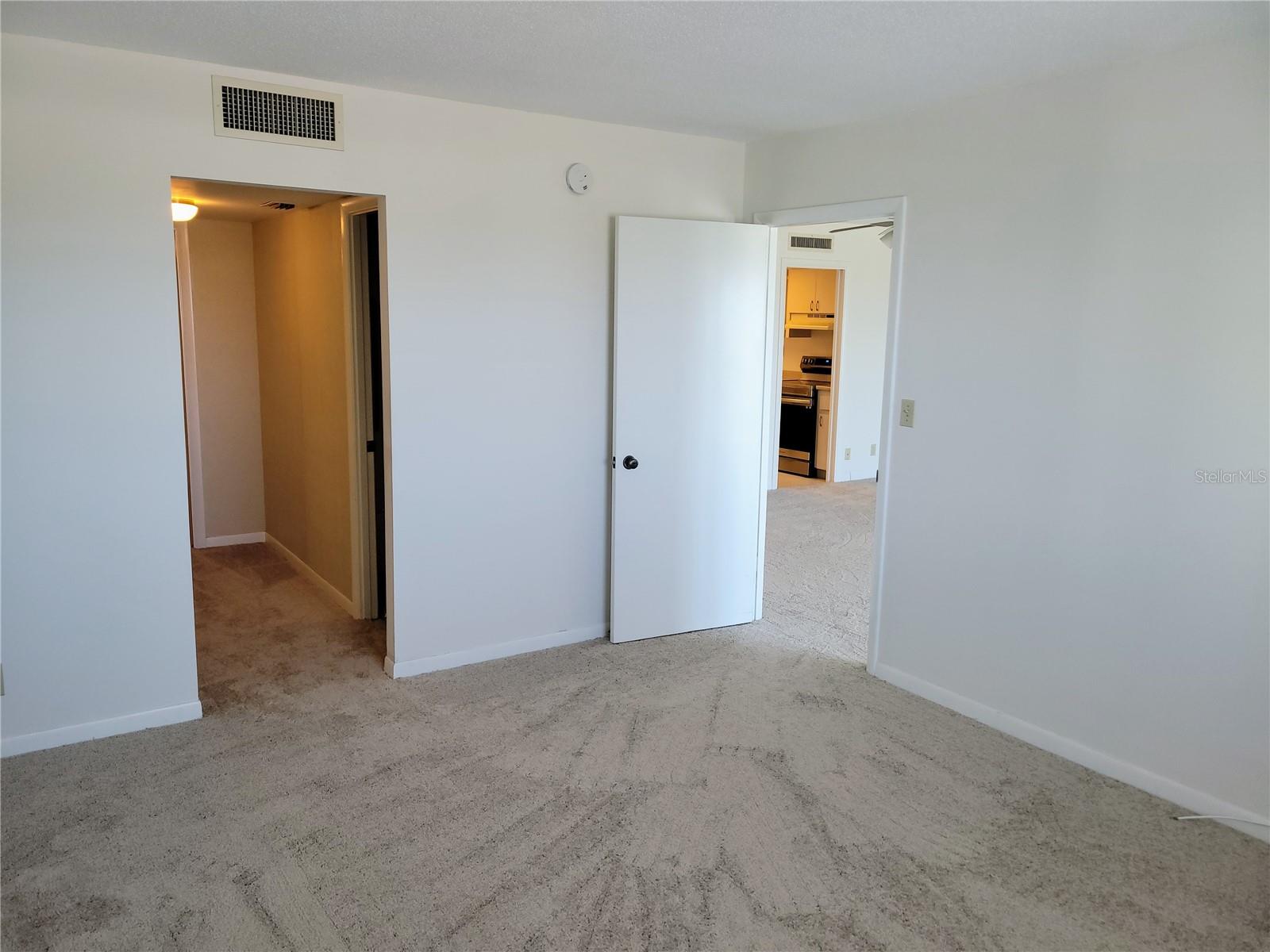 THREE PALMS POINTE CONDO - Residential Lease